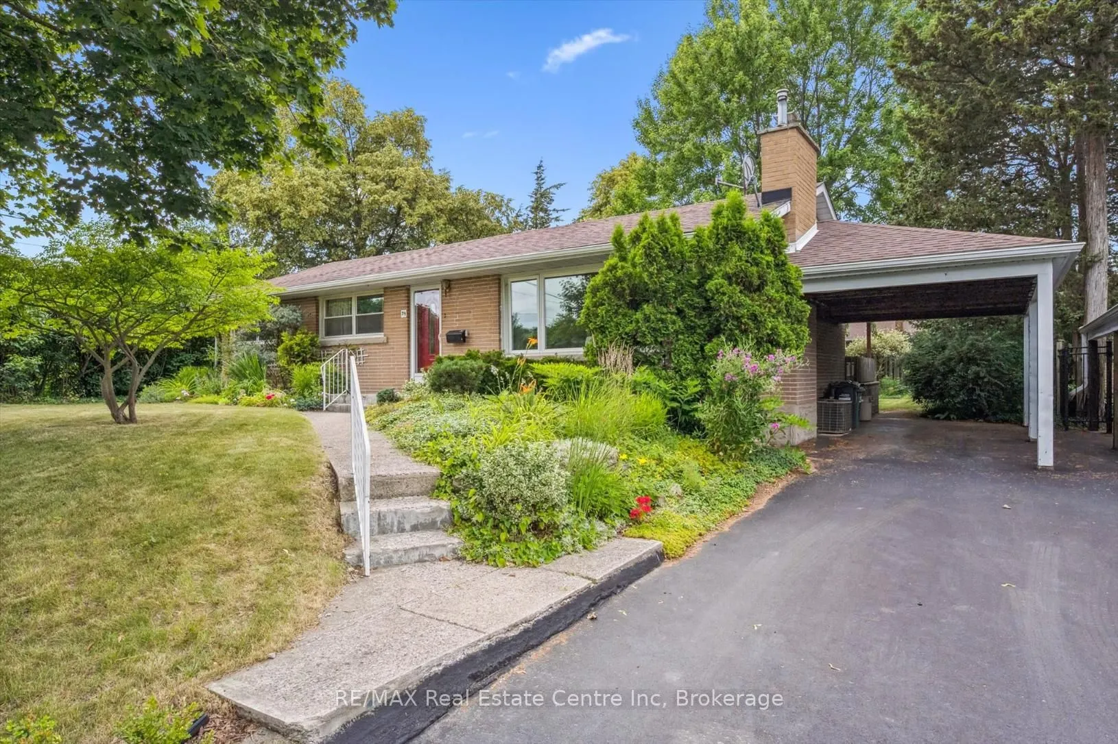 29 Echo Drive