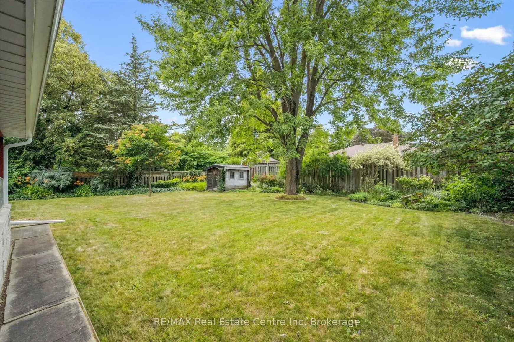 29 Echo Drive