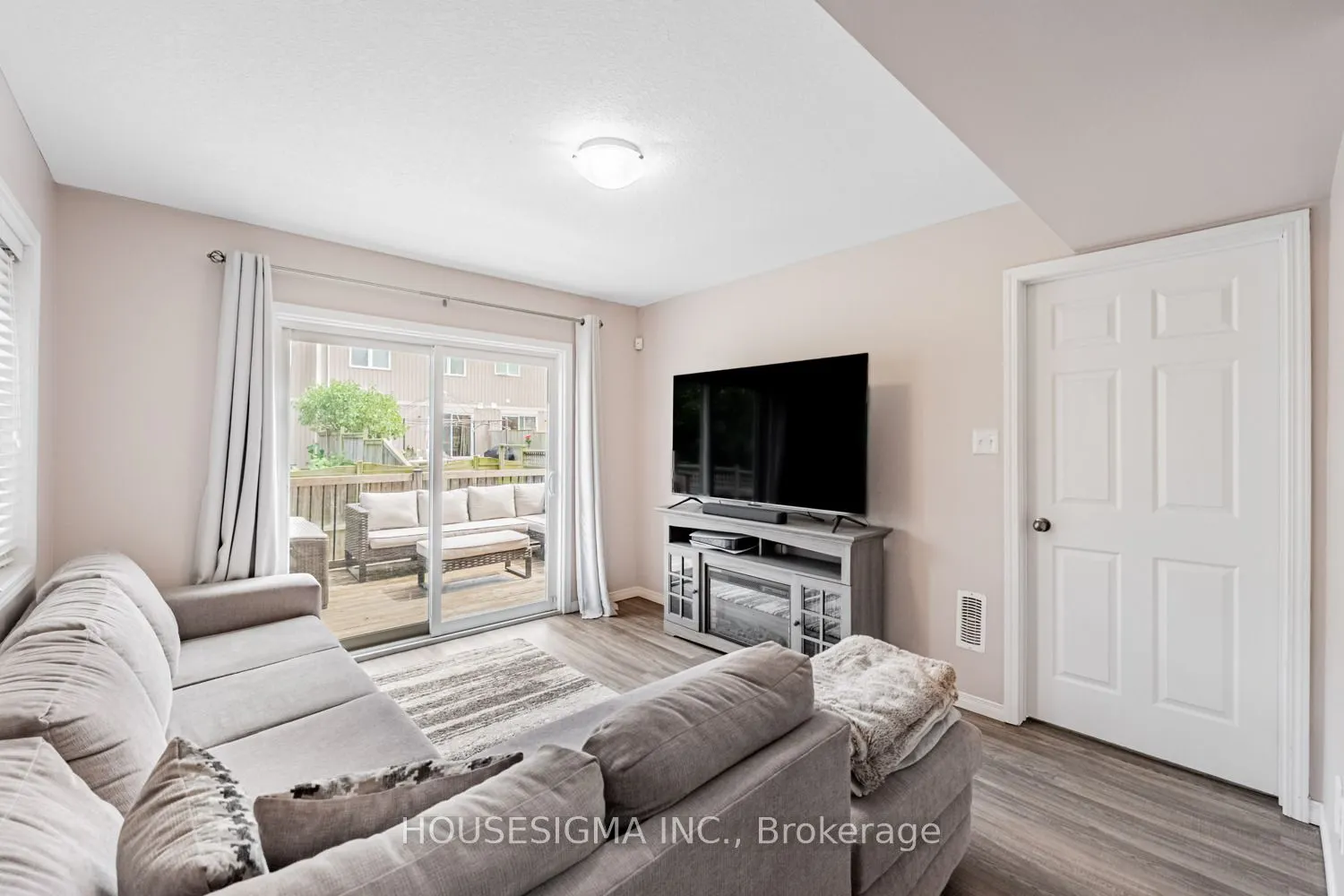 7 Sirente Drive, #54