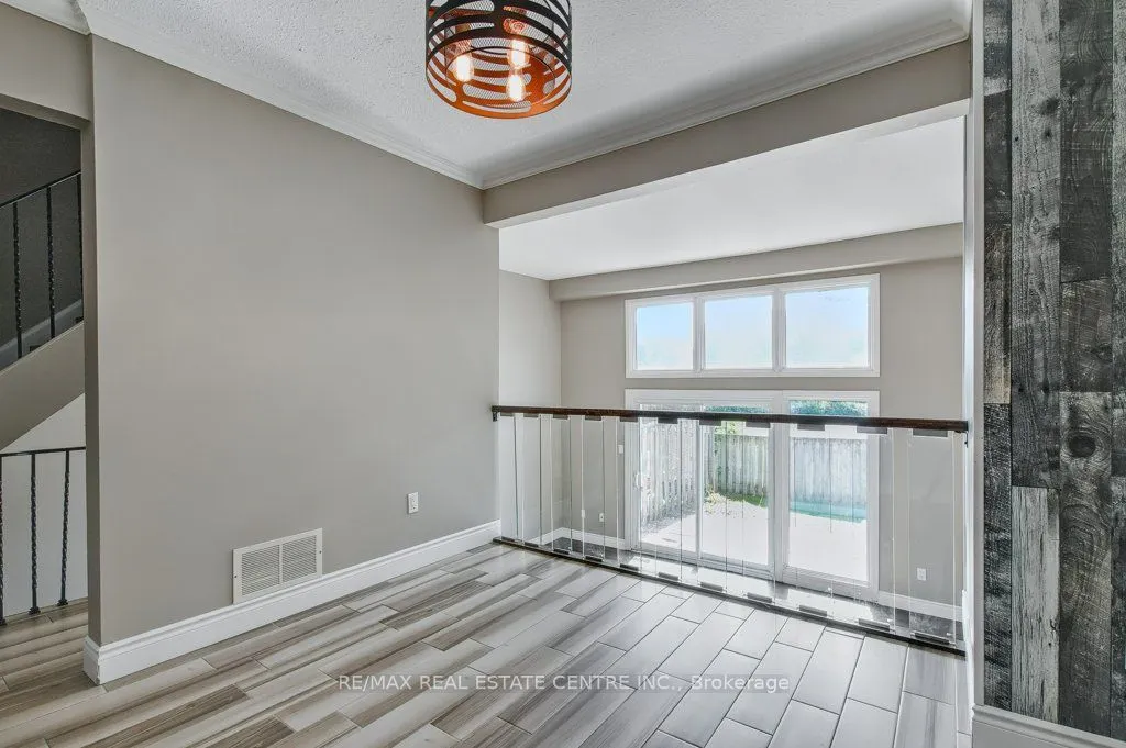 230 Blair Road, #7