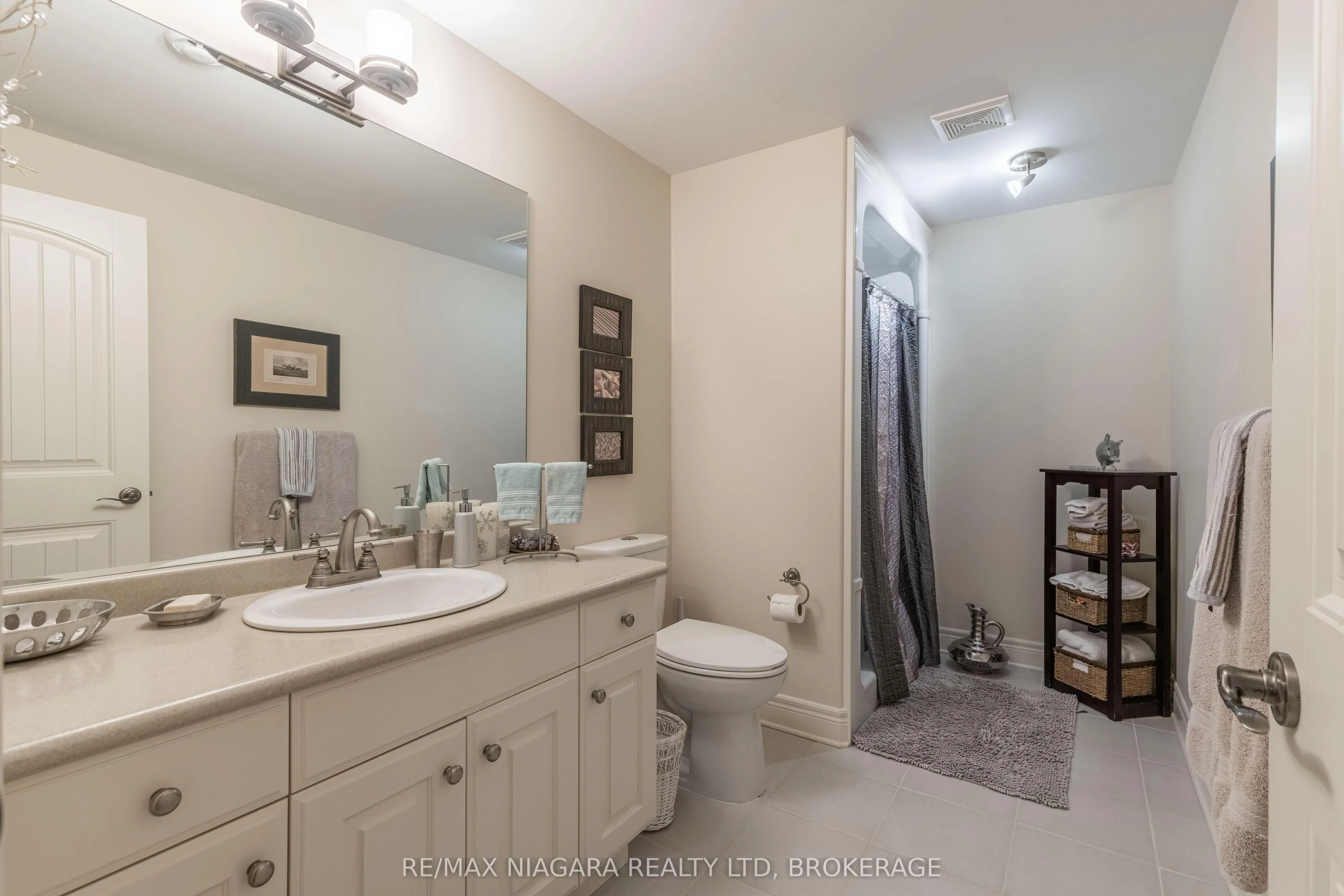 310 Ridge Road S, #19