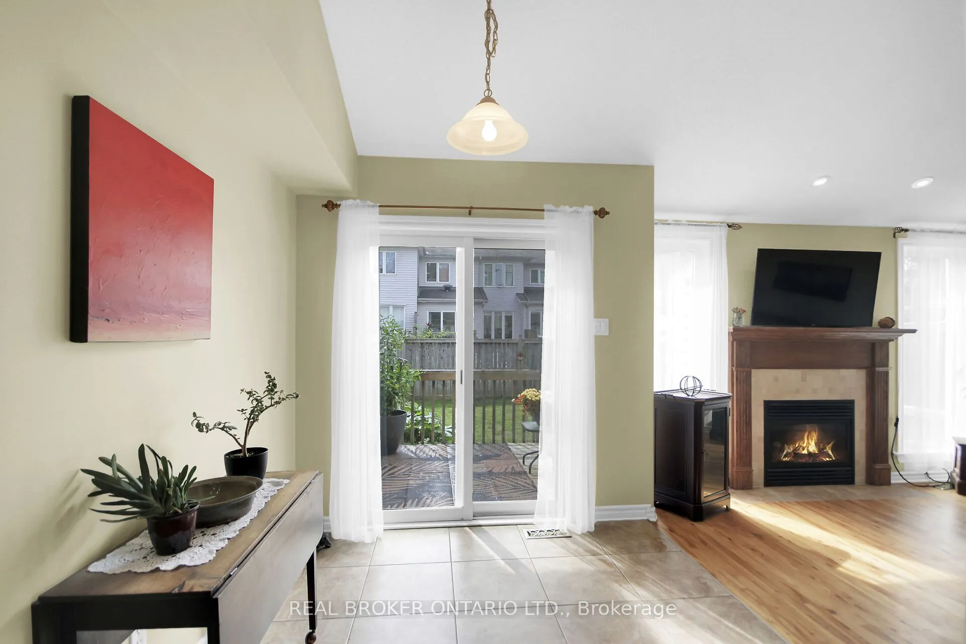 181 Talltree Crescent