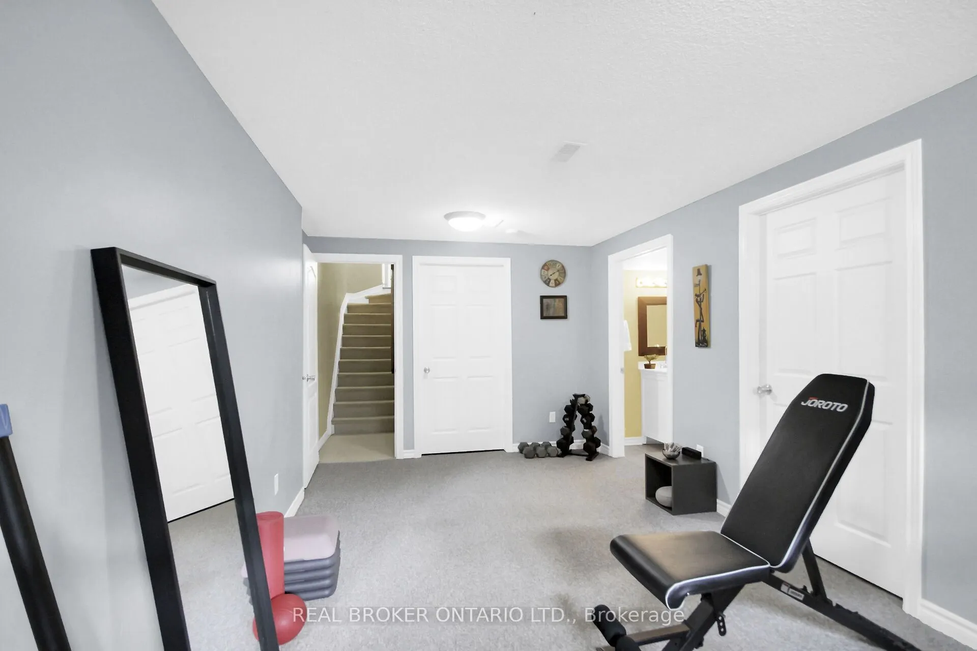 181 Talltree Crescent