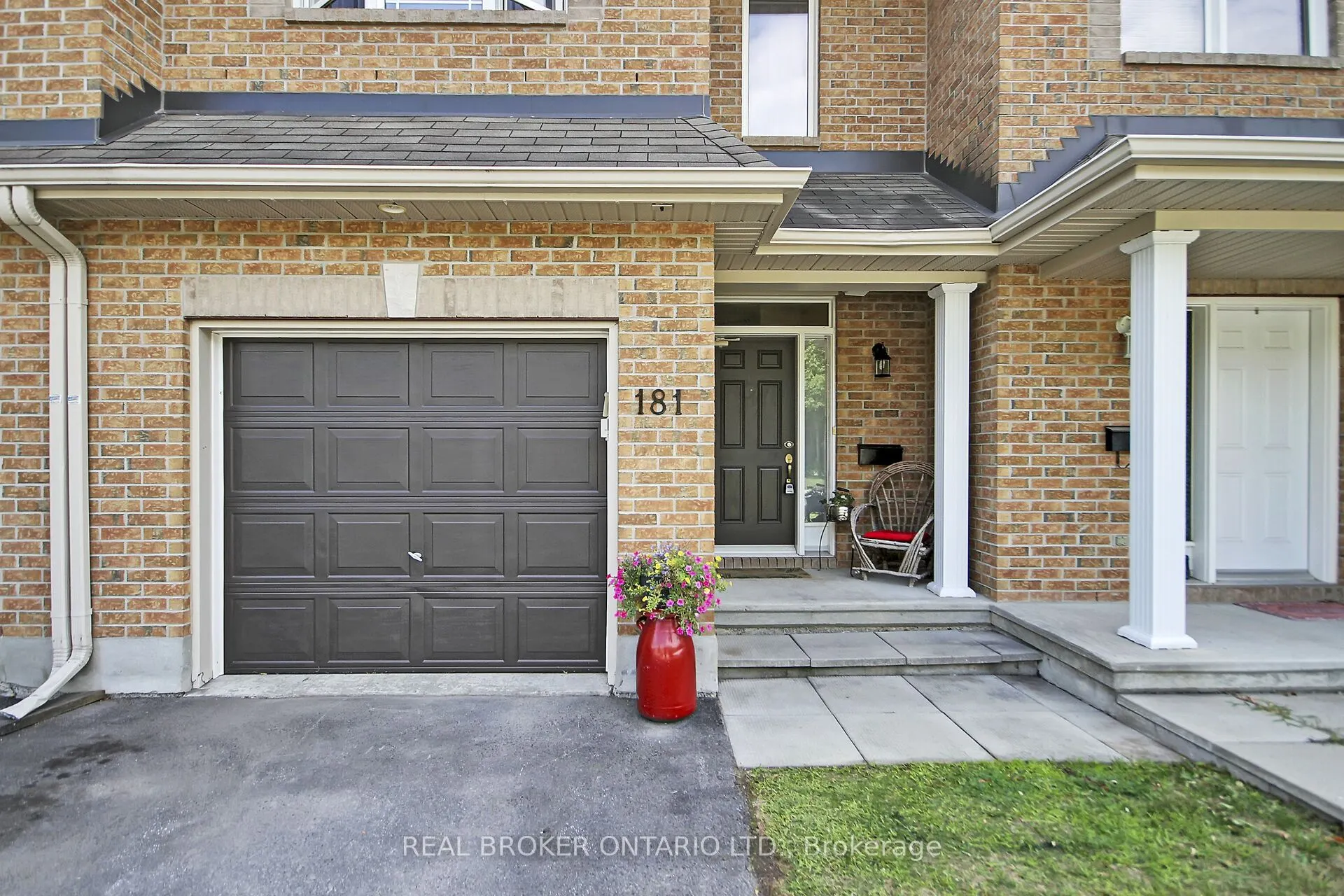 181 Talltree Crescent