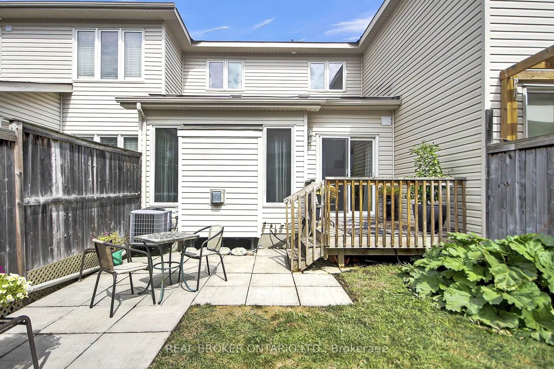 181 Talltree Crescent