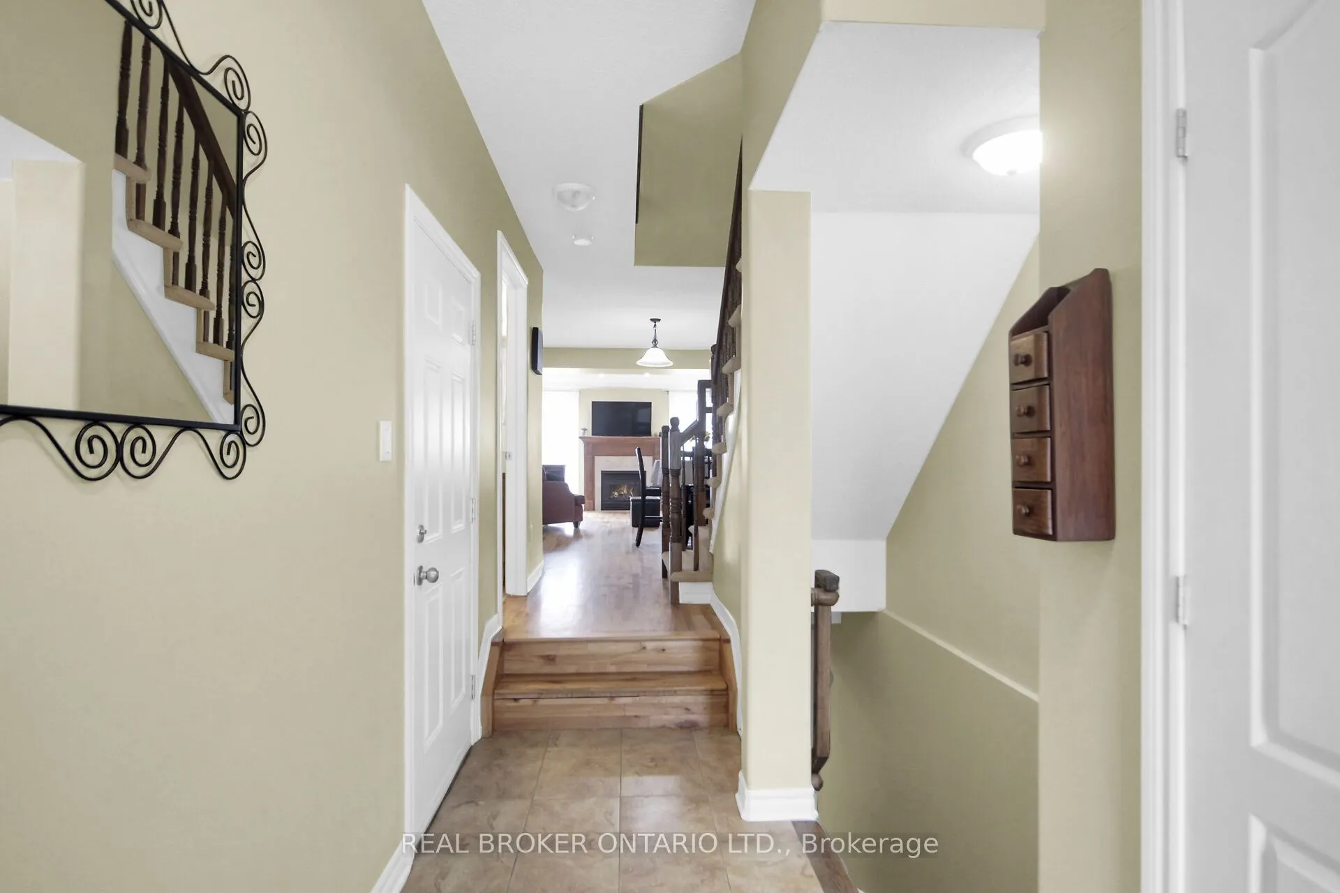 181 Talltree Crescent
