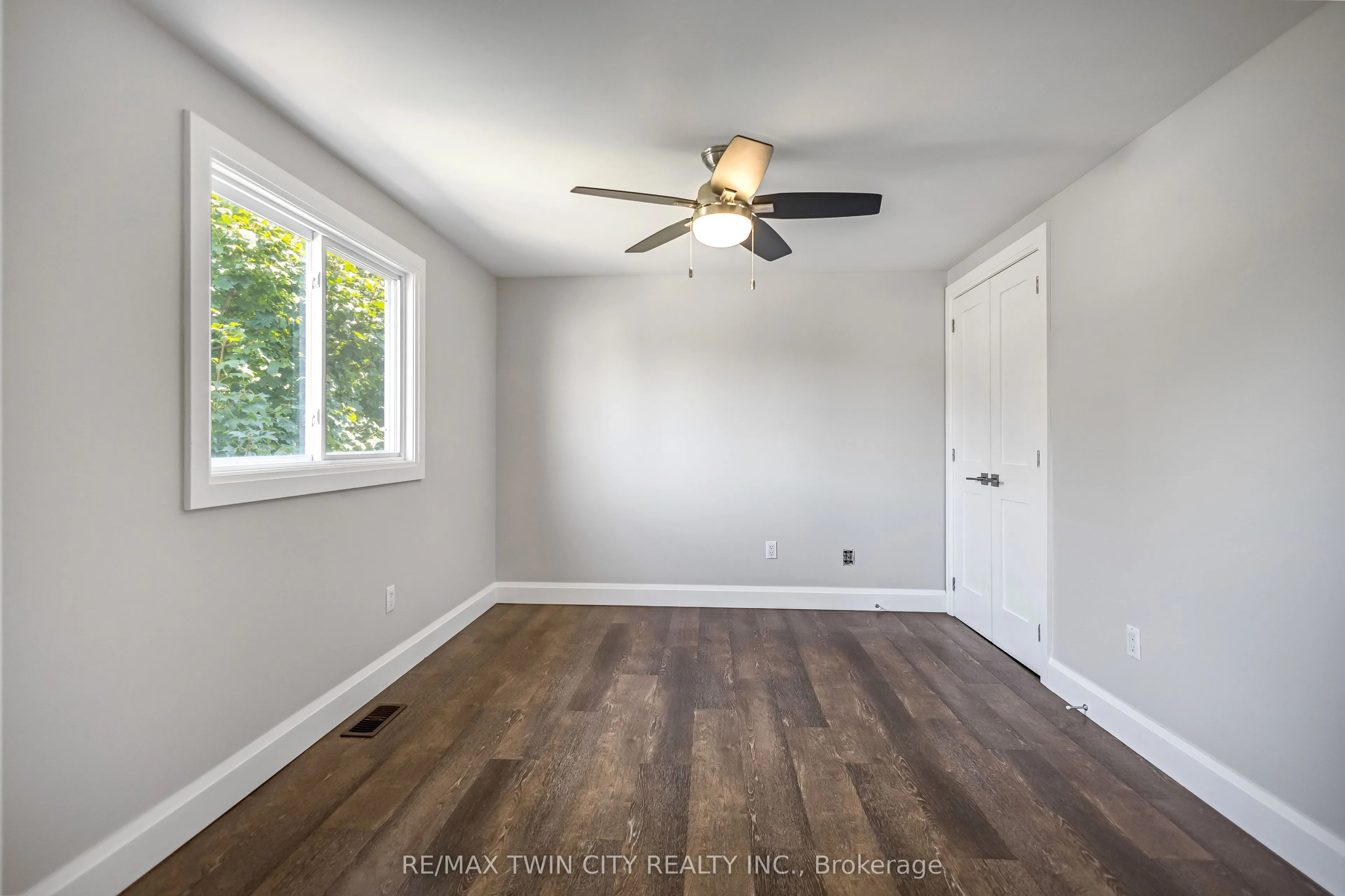 8 Oakhill Drive, #A