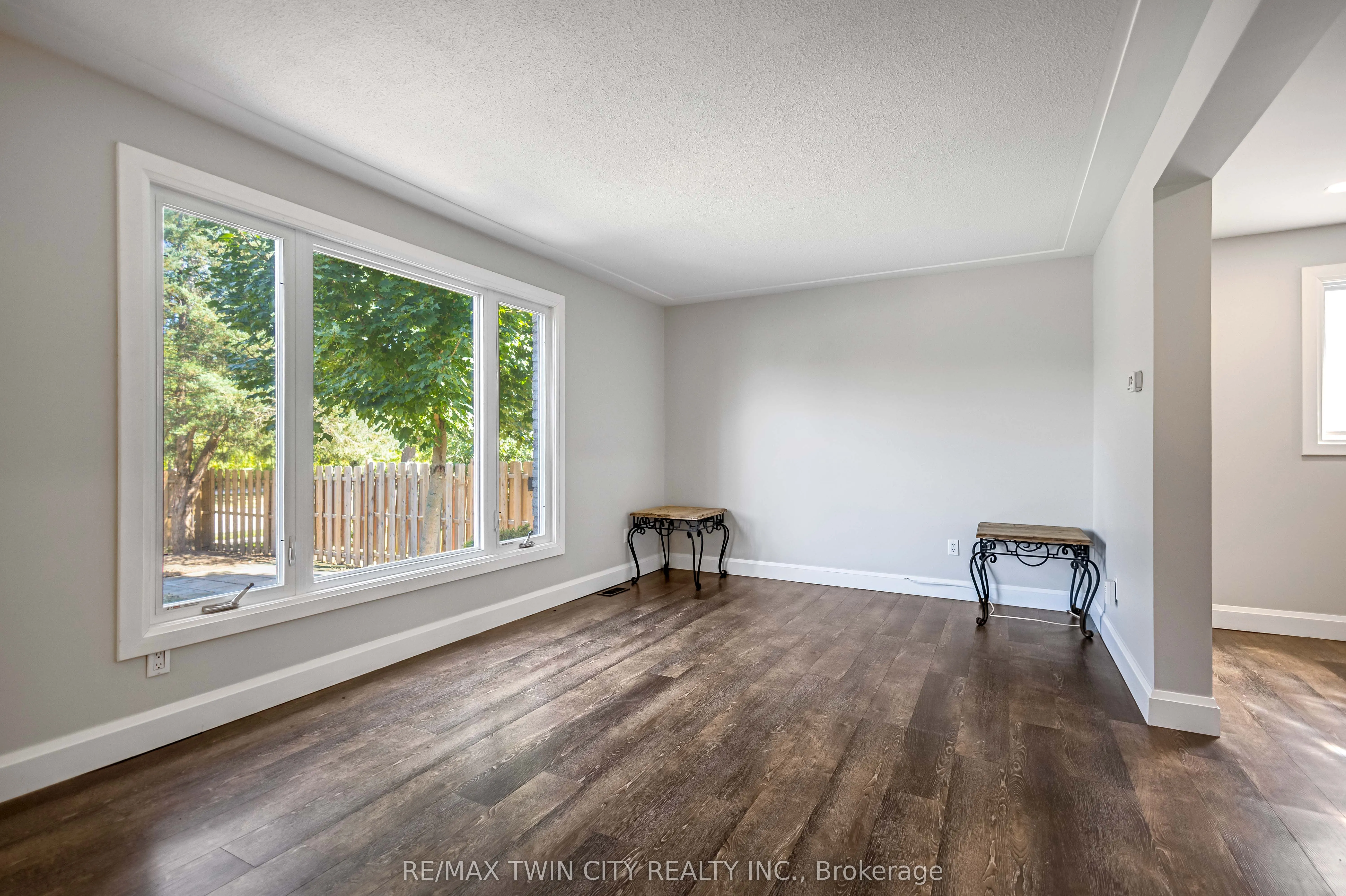 8 Oakhill Drive, #A