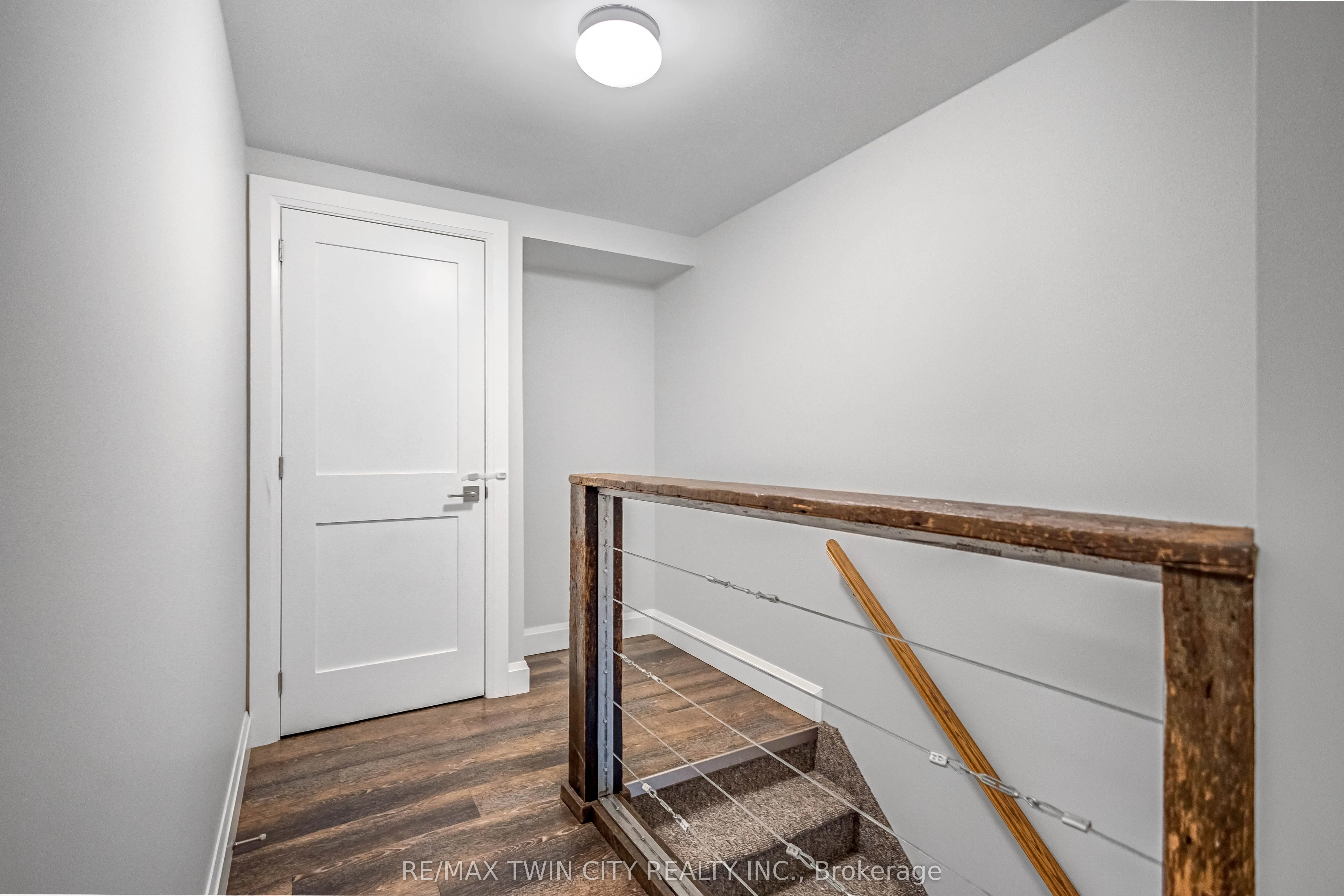 8 Oakhill Drive, #A