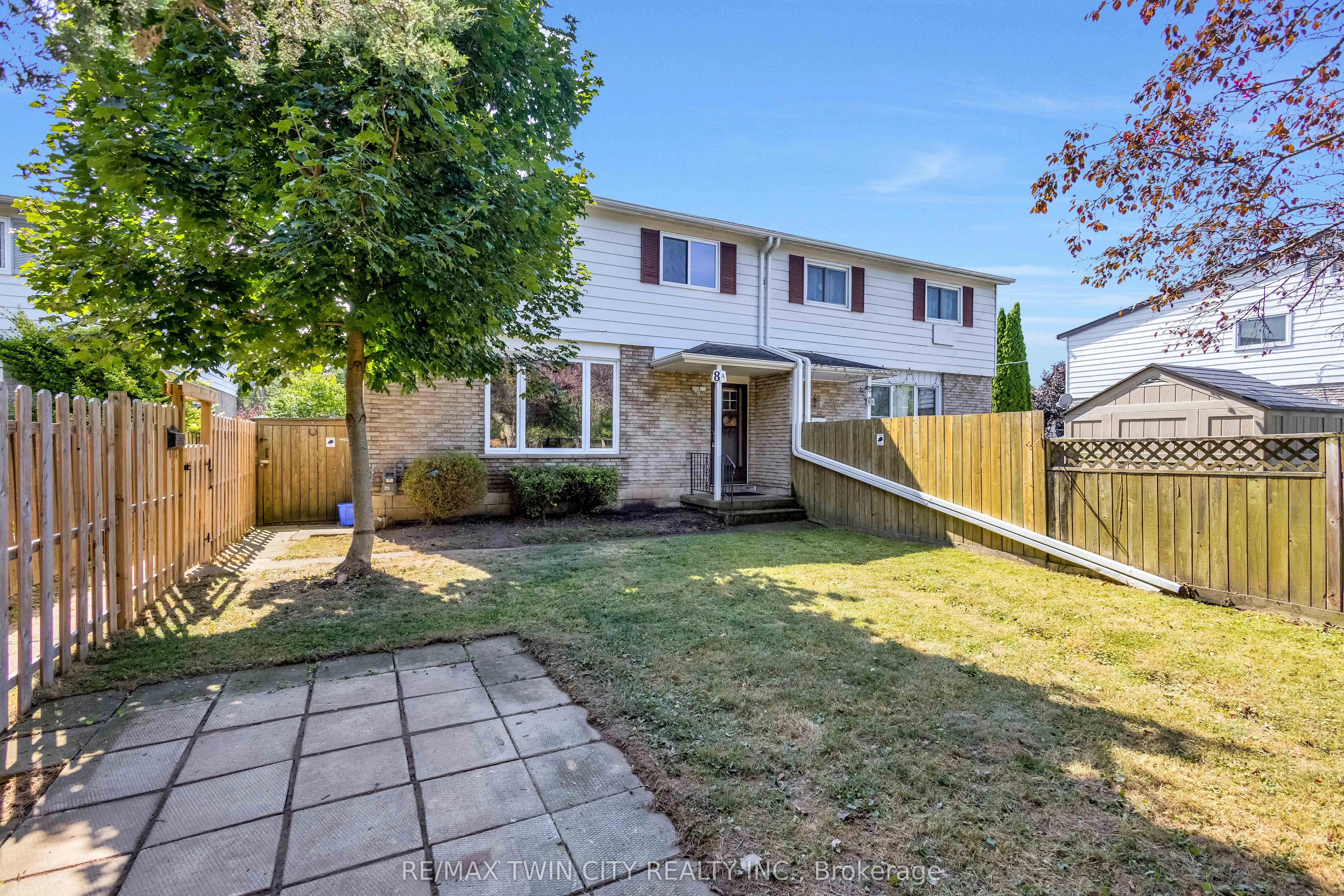 8 Oakhill Drive, #A