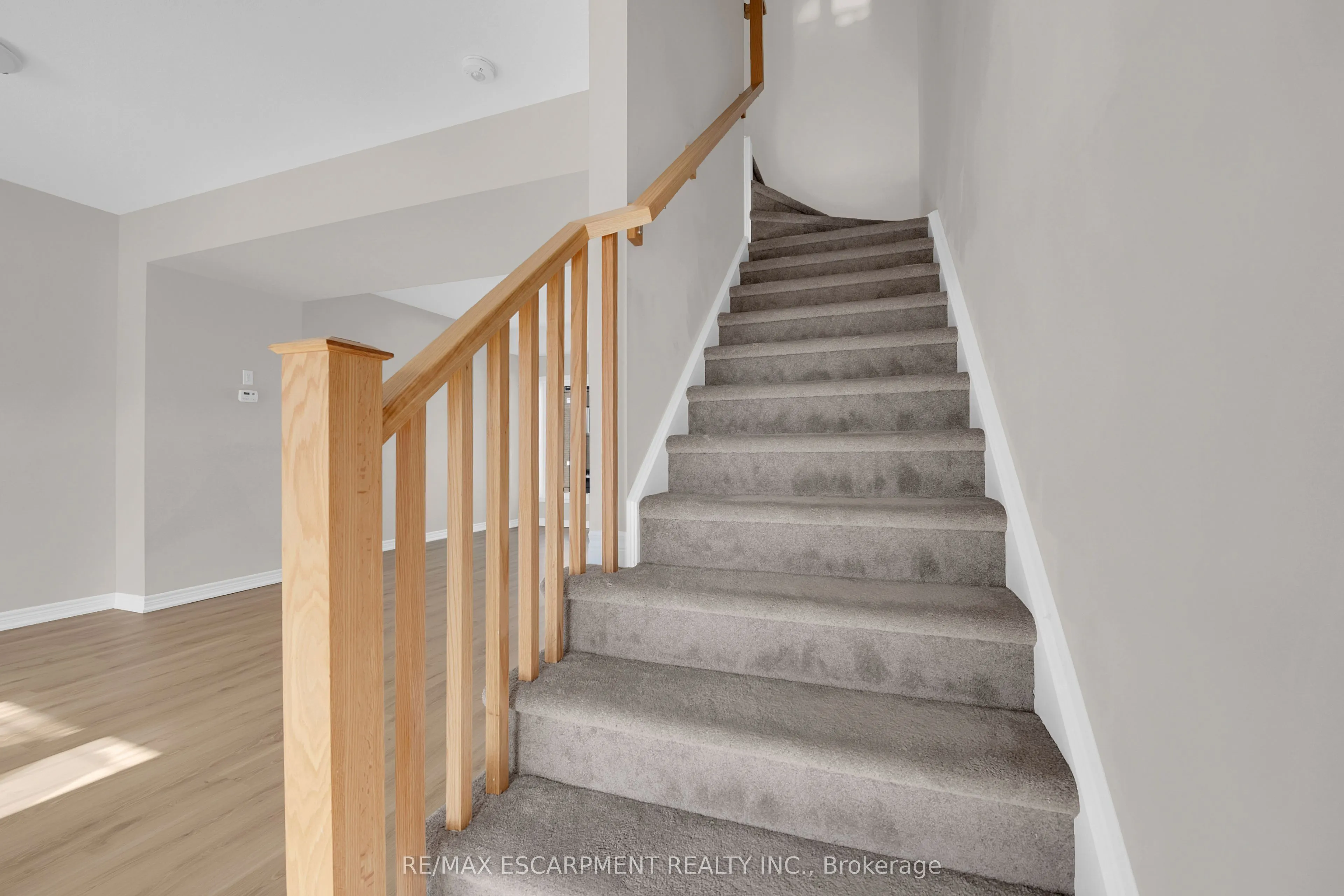 19 Picardy Drive, #6