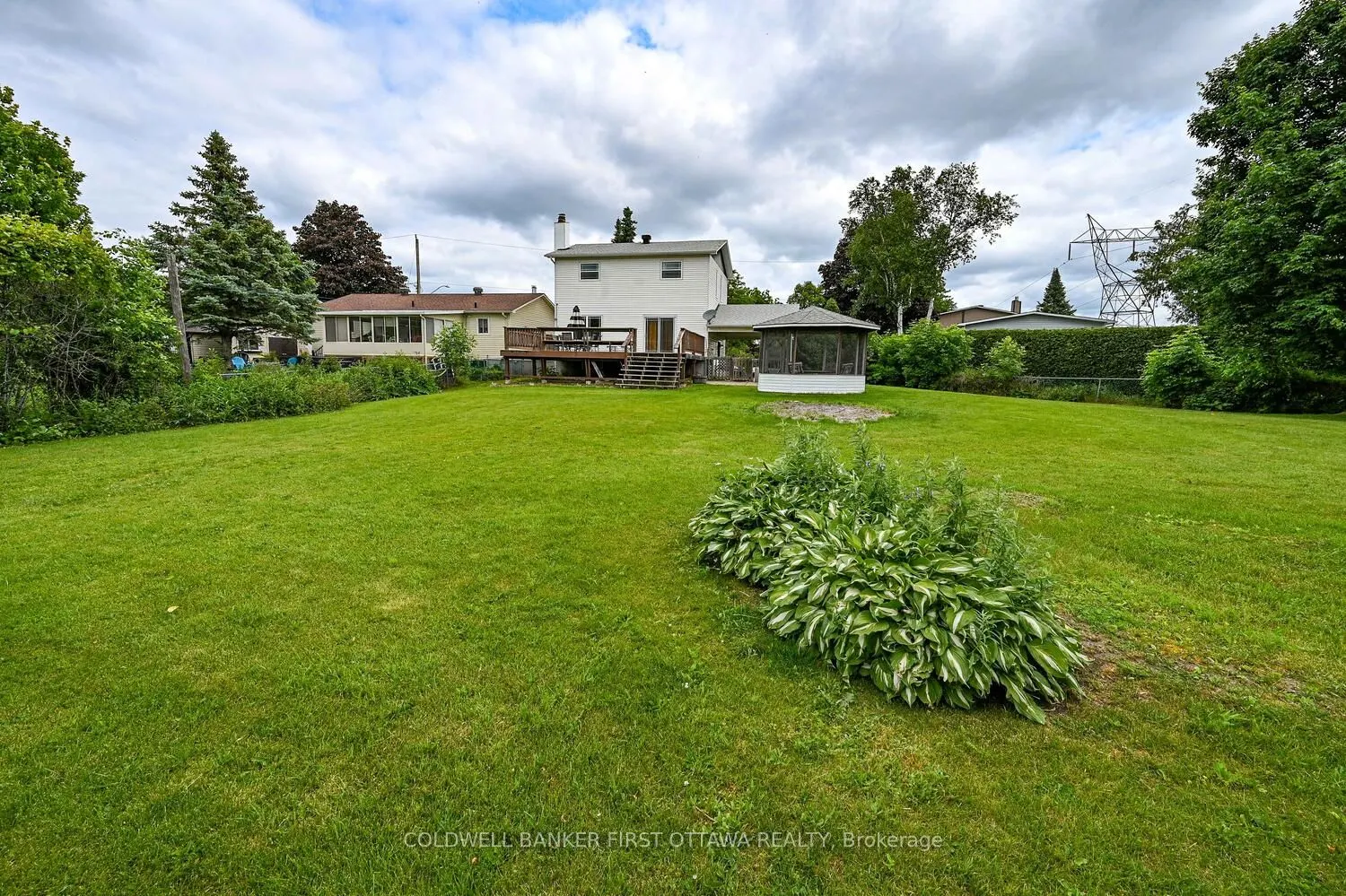 22 Poole Creek Crescent