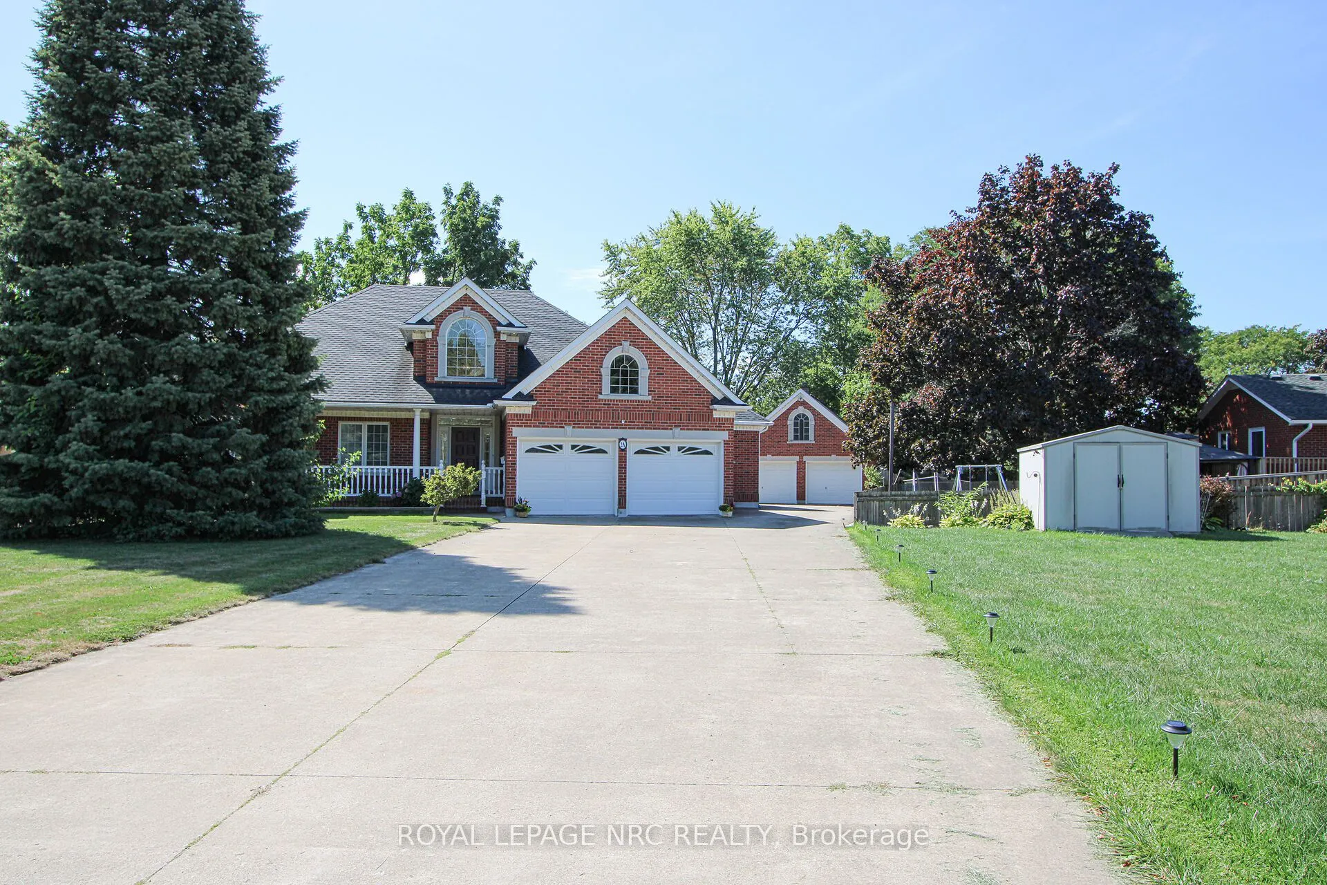 2A Juliana Crescent