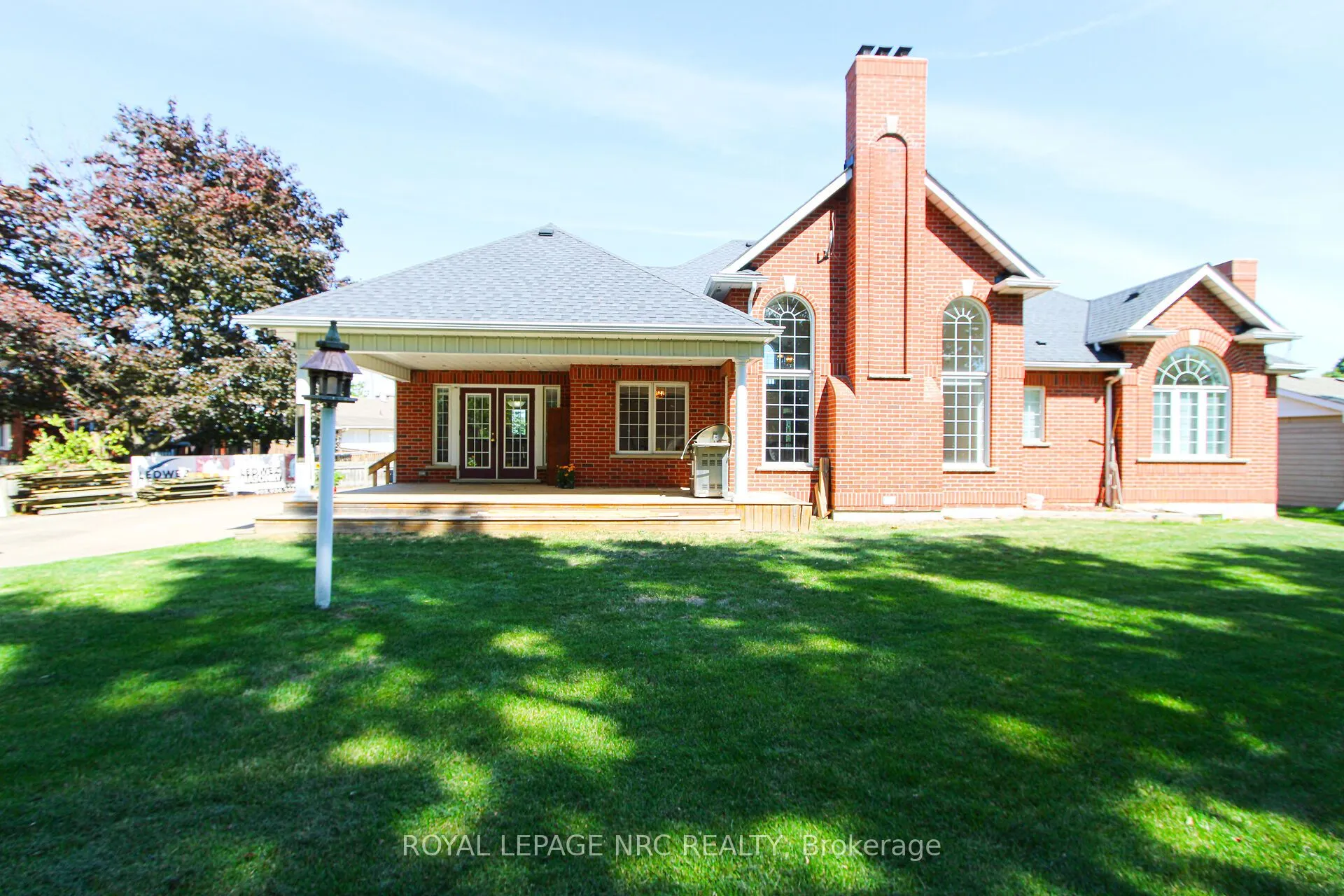 2A Juliana Crescent