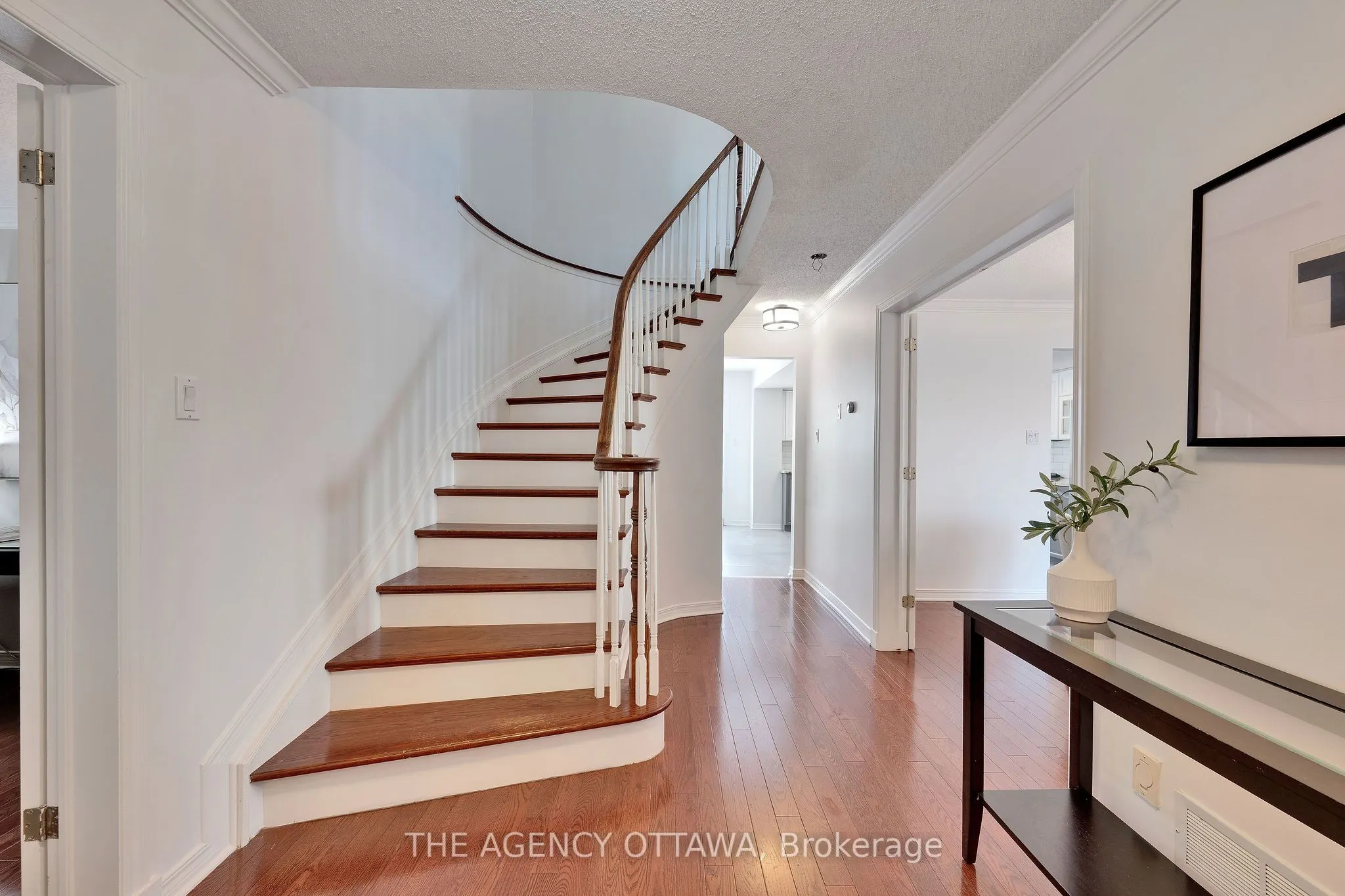 19 Forestglade Crescent