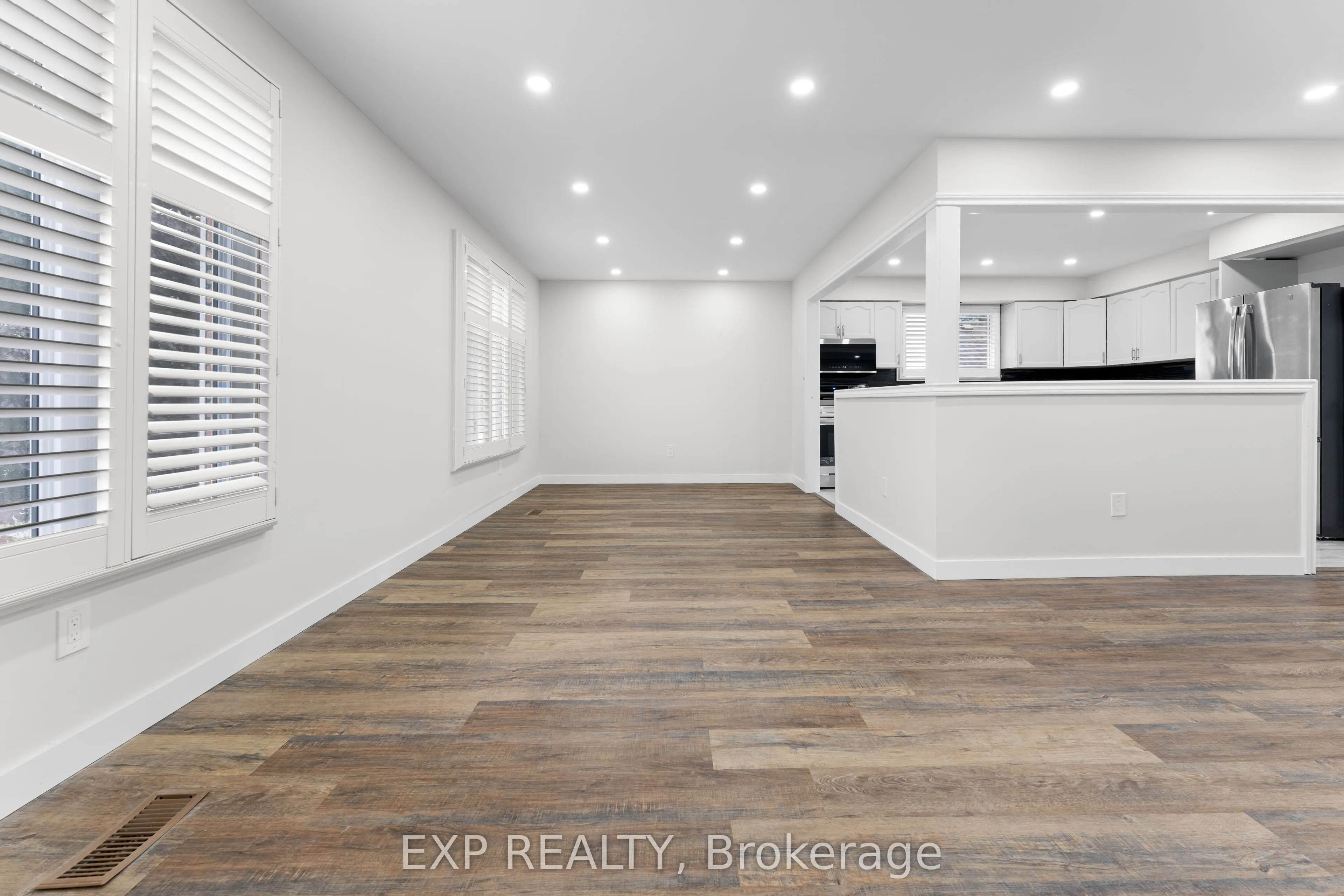 121 TollGate Road