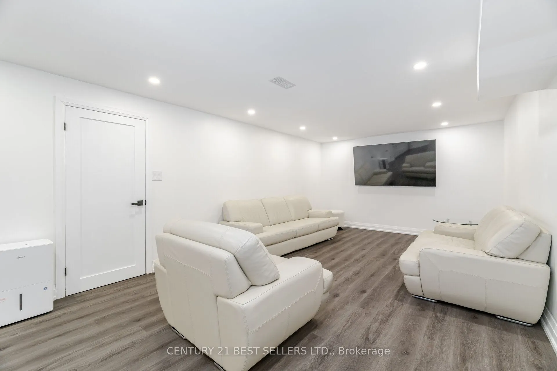 3446 Governors Road