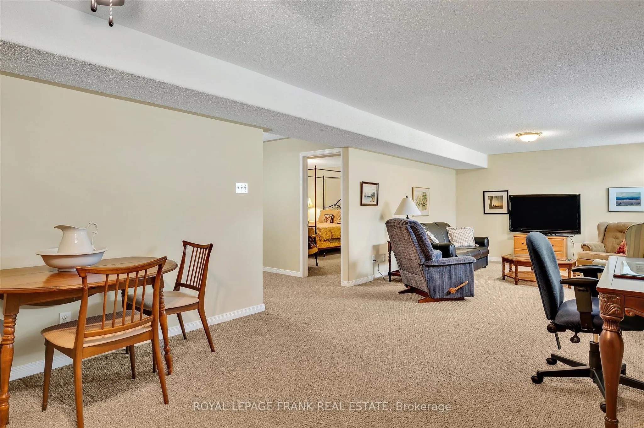 877 Wentworth Street, #12