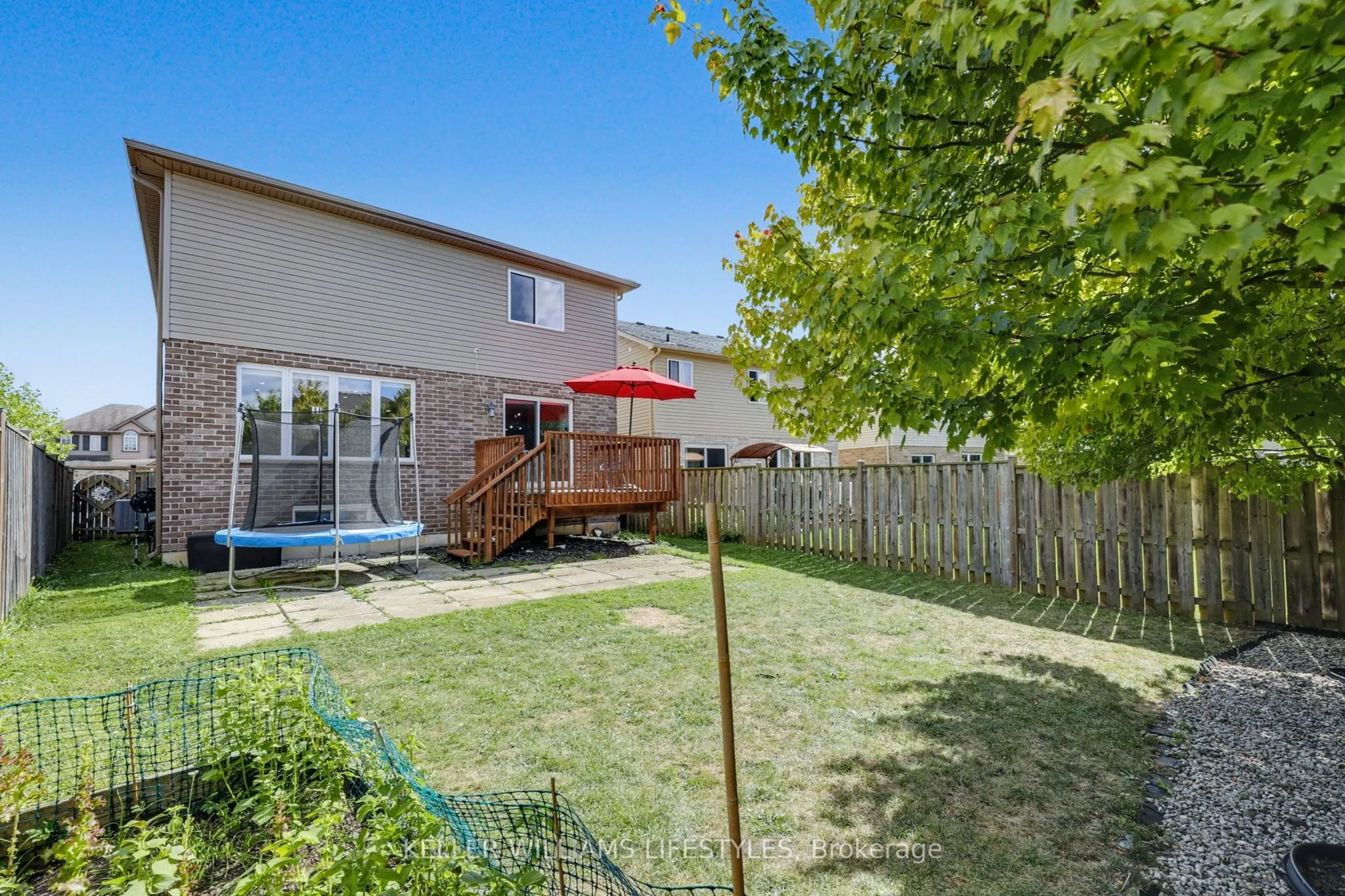 940 GRENFELL Drive