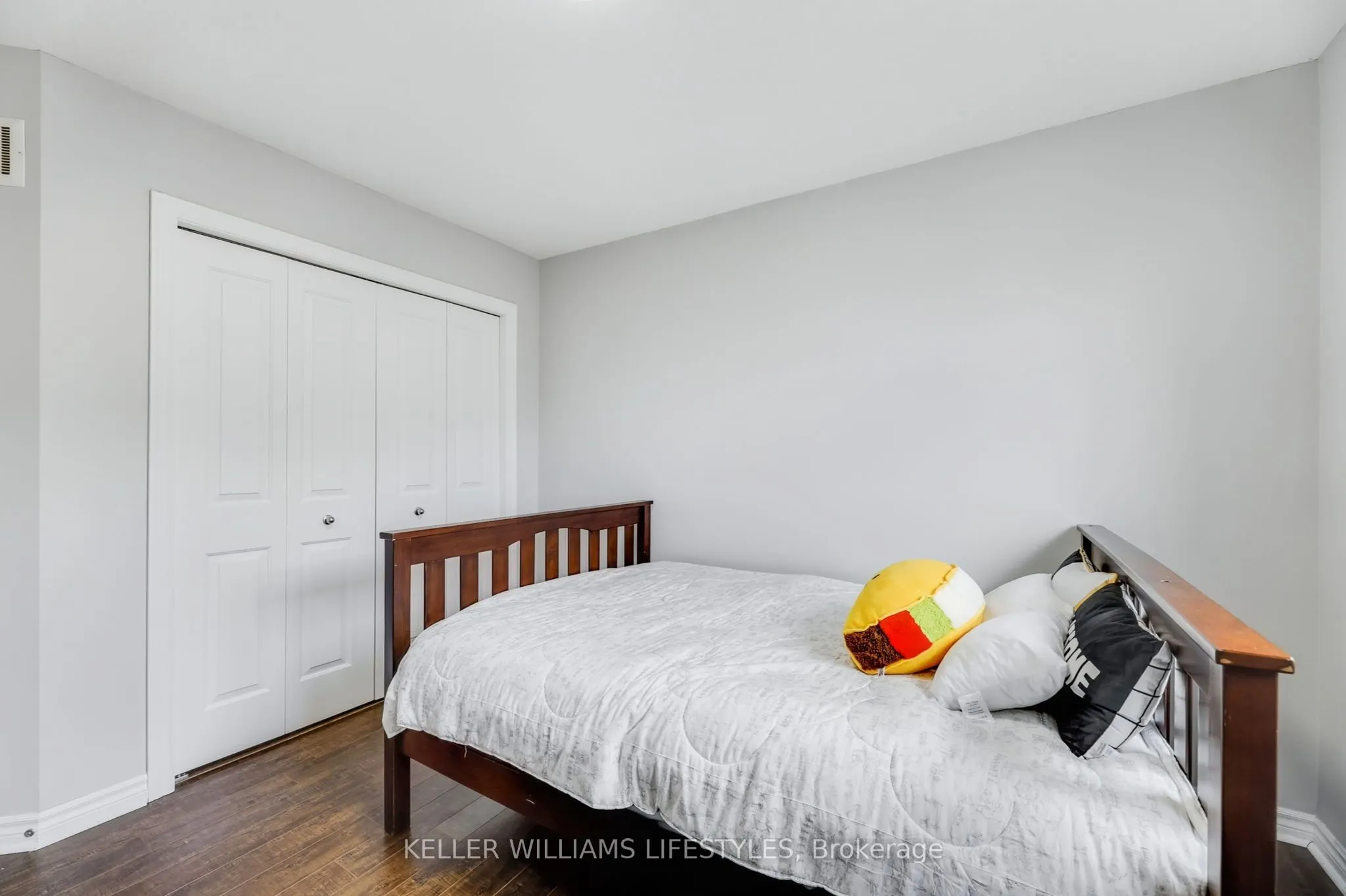 940 GRENFELL Drive