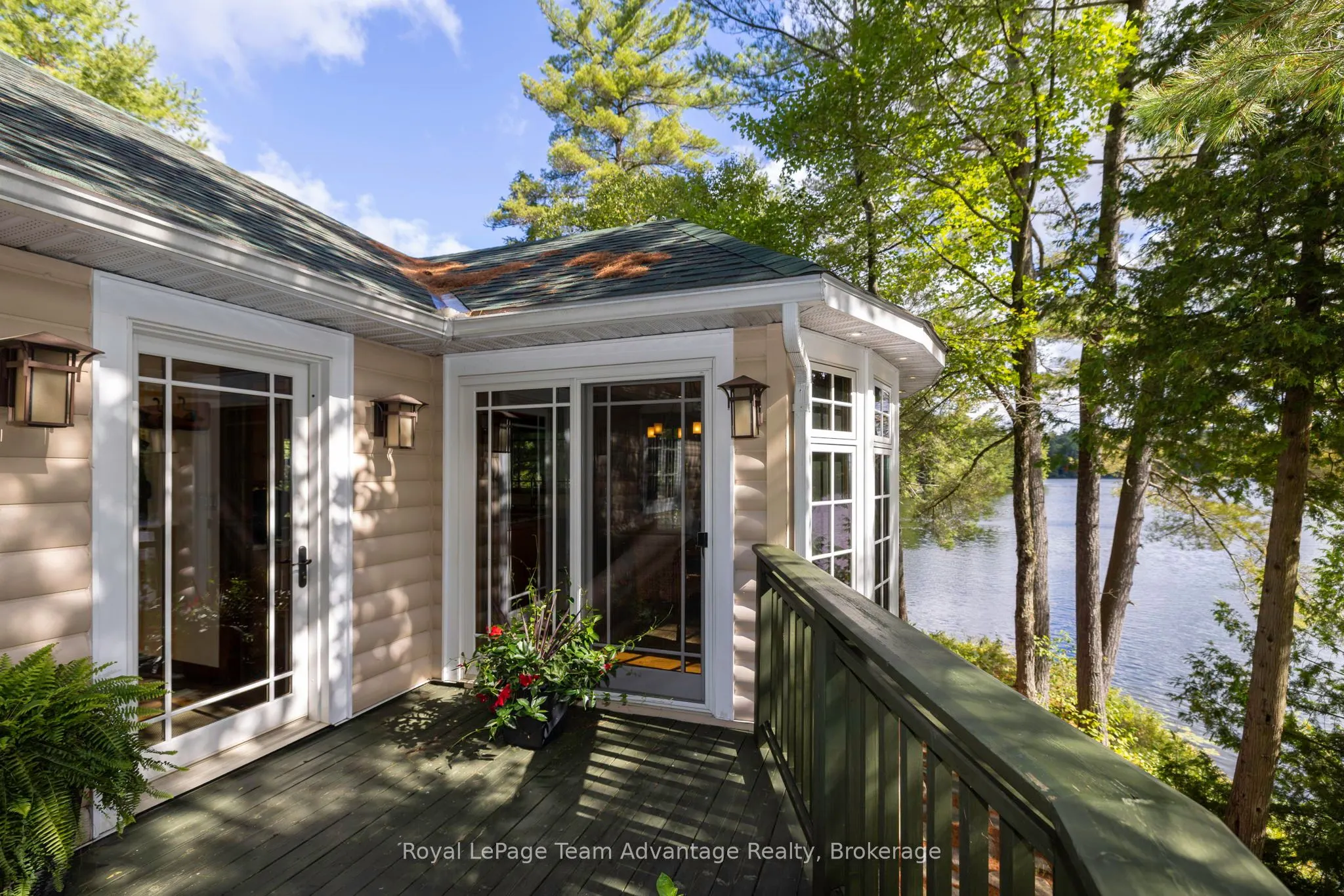 5 Fallingview Trail