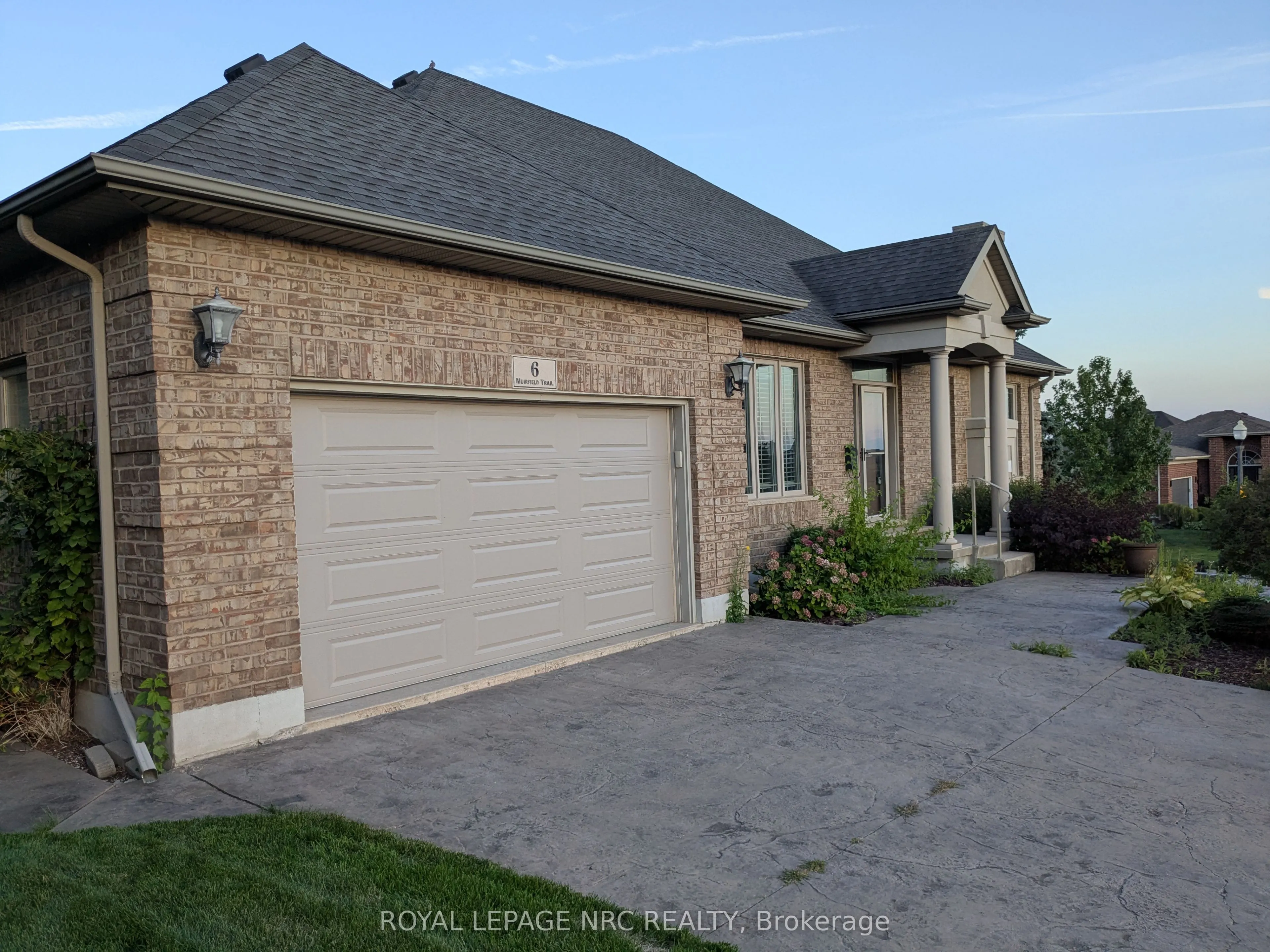 6 Muirfield Trail