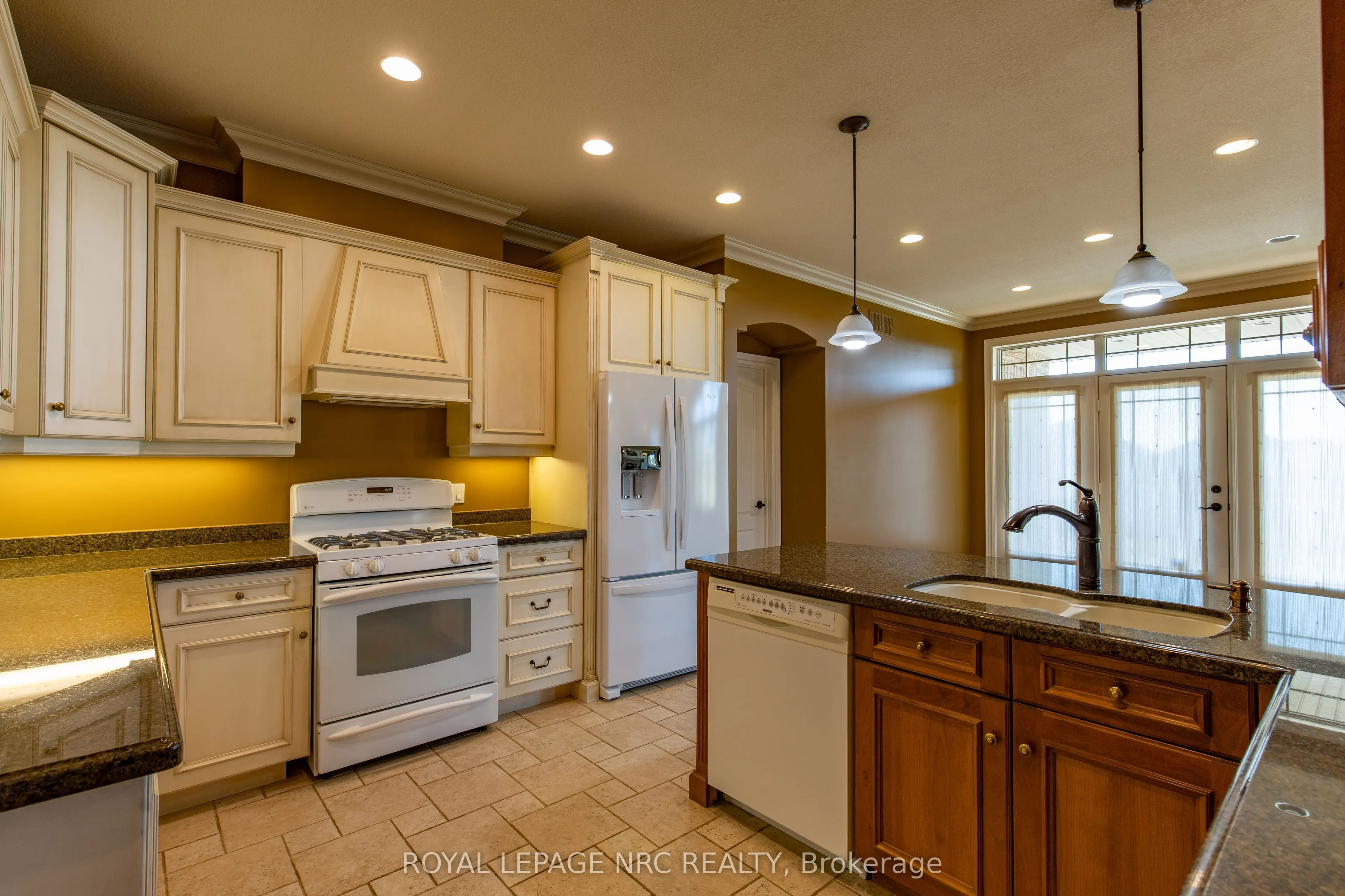 6 Muirfield Trail