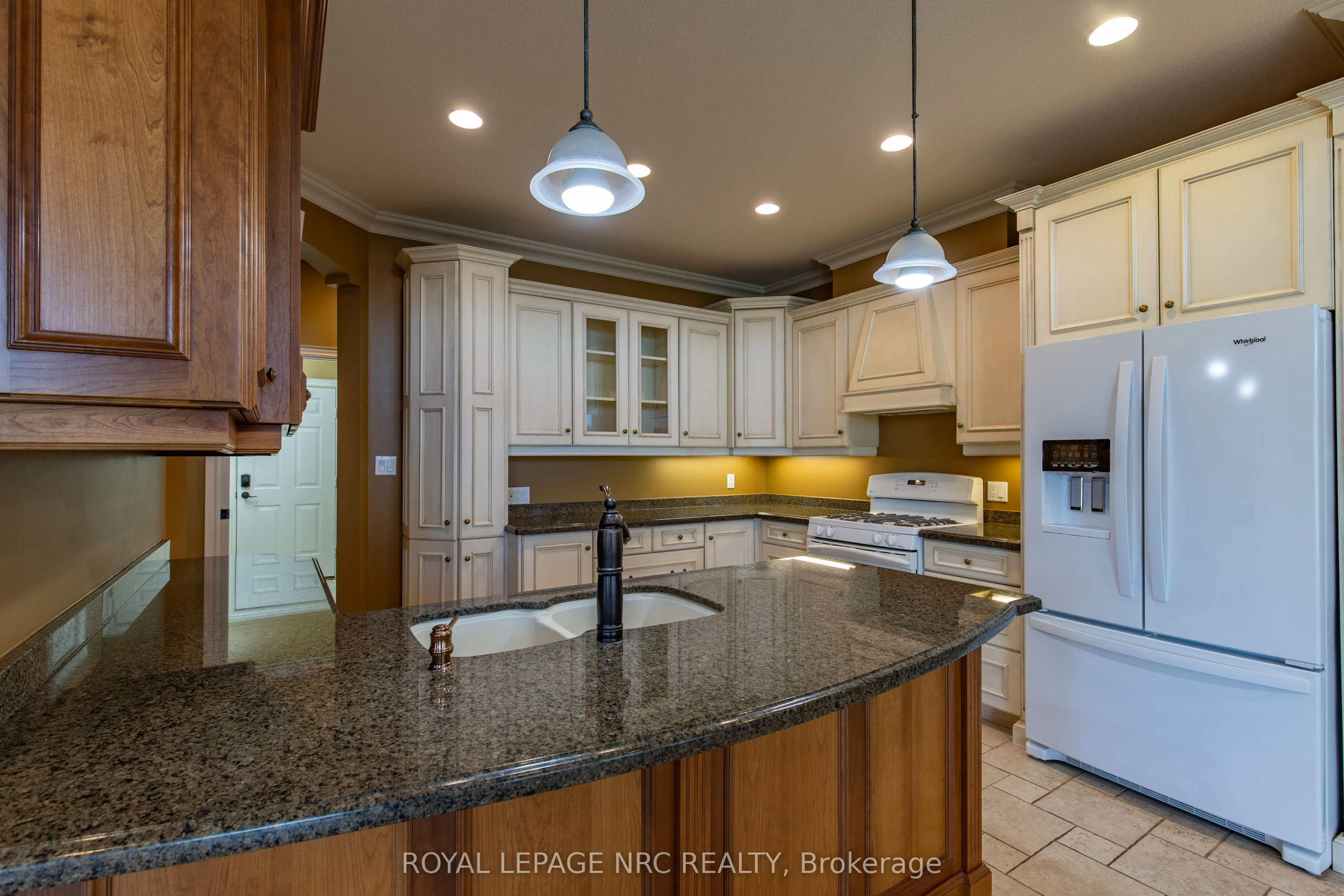 6 Muirfield Trail
