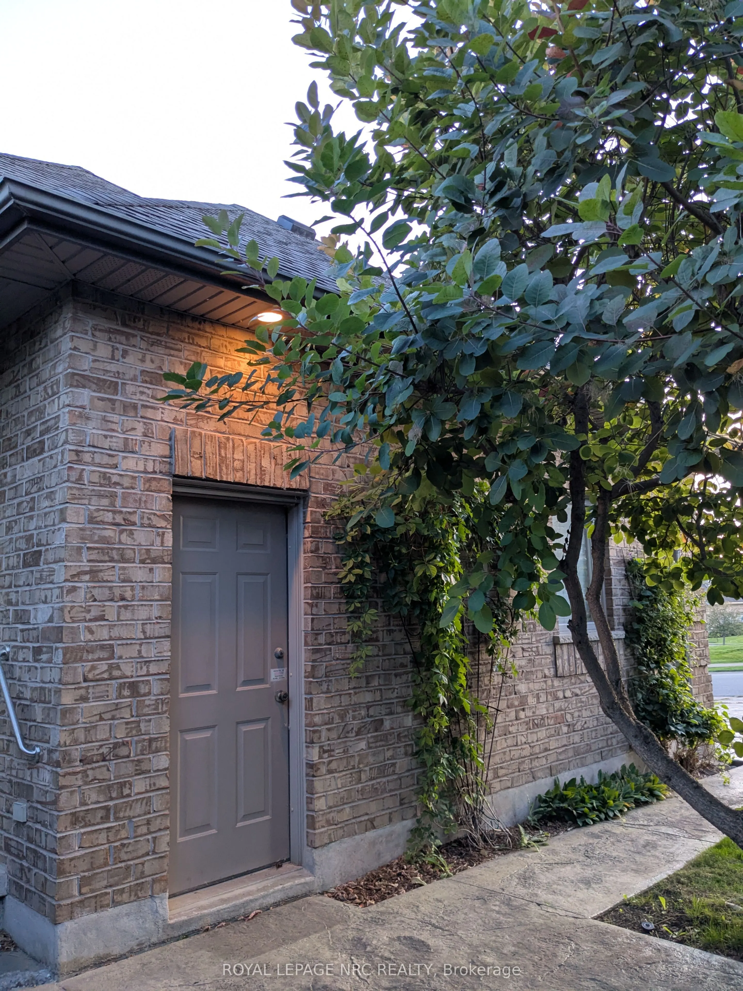 6 Muirfield Trail