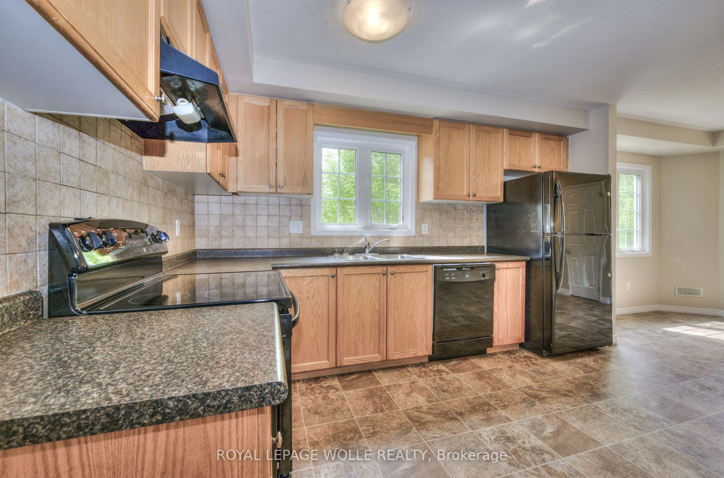 931 Glasgow Street, #8C