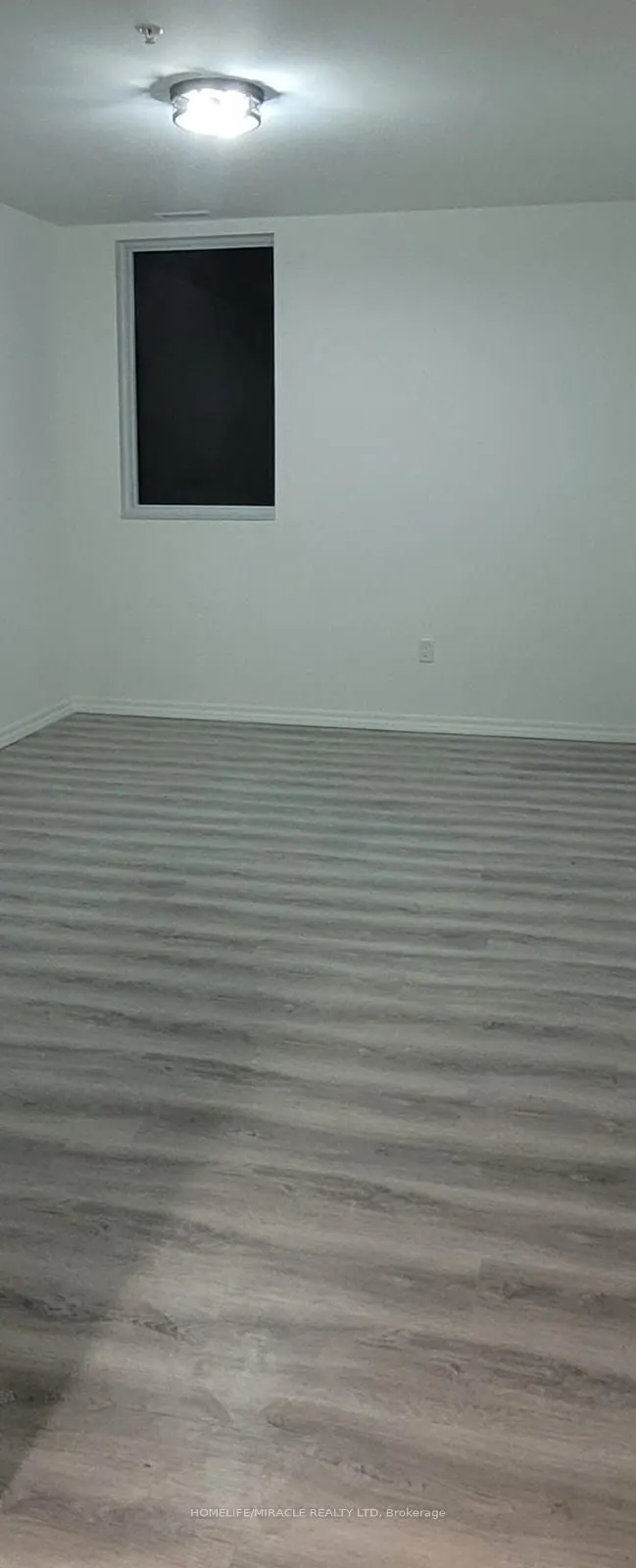 1098 Paisley Road, #212