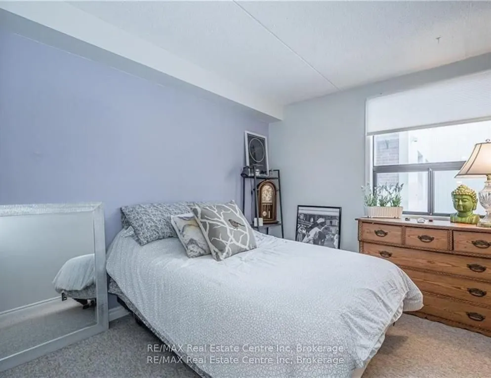 65 Silvercreek Parkway N, #310