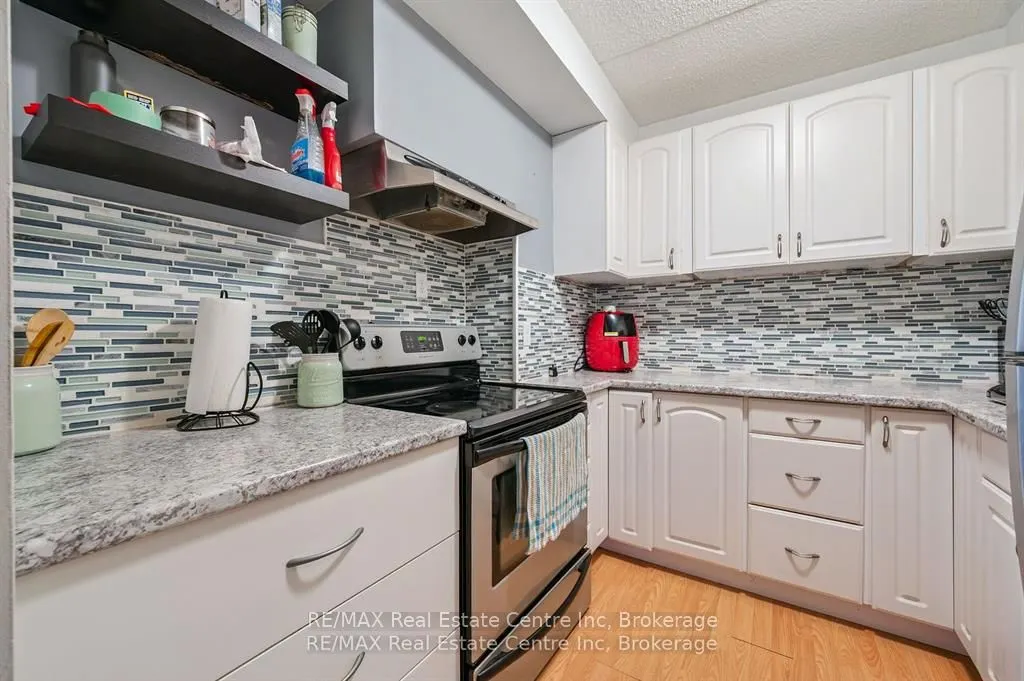 65 Silvercreek Parkway N, #310