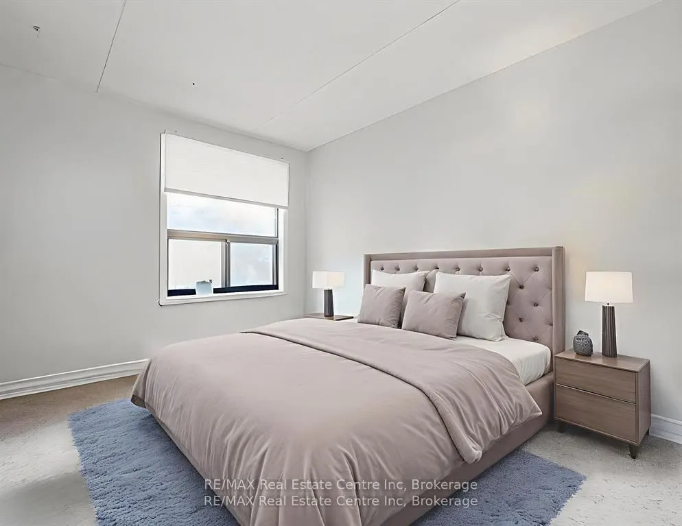 65 Silvercreek Parkway N, #310