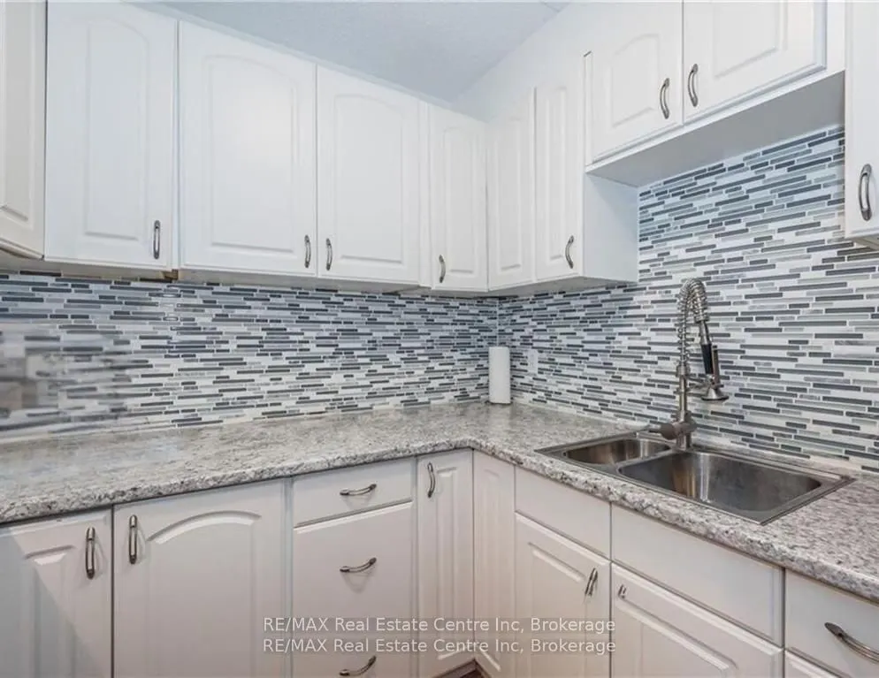 65 Silvercreek Parkway N, #310