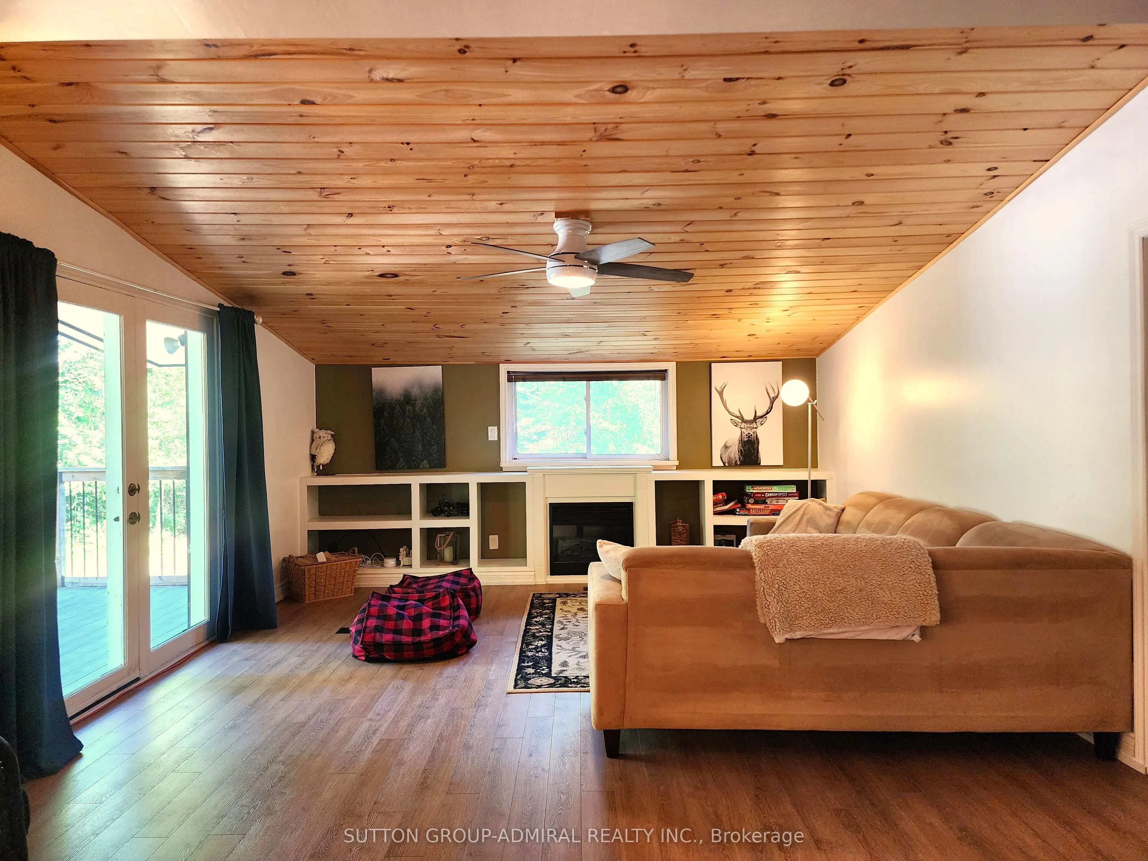 525 Waltonian Drive