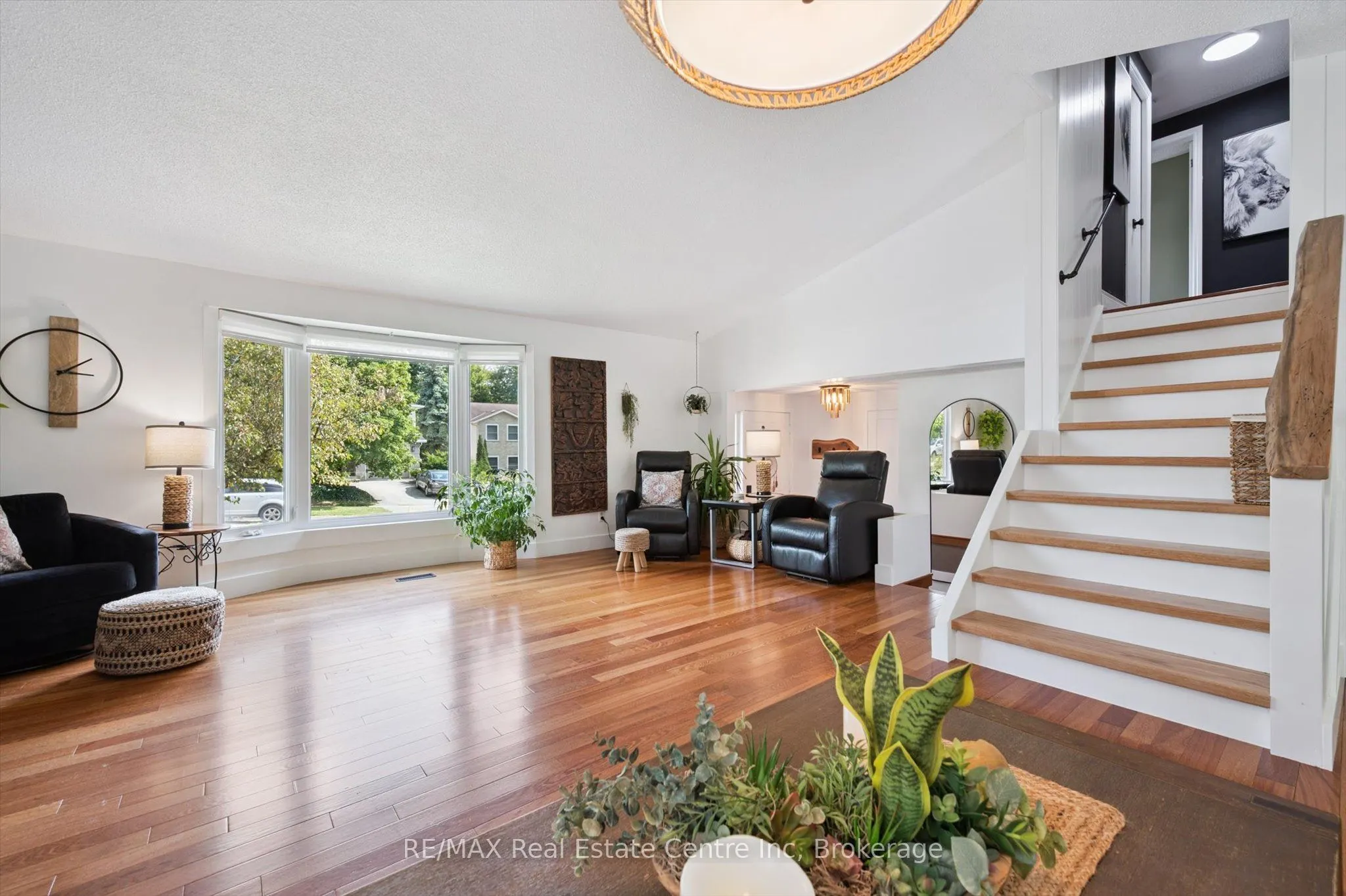 53 Rochelle Drive