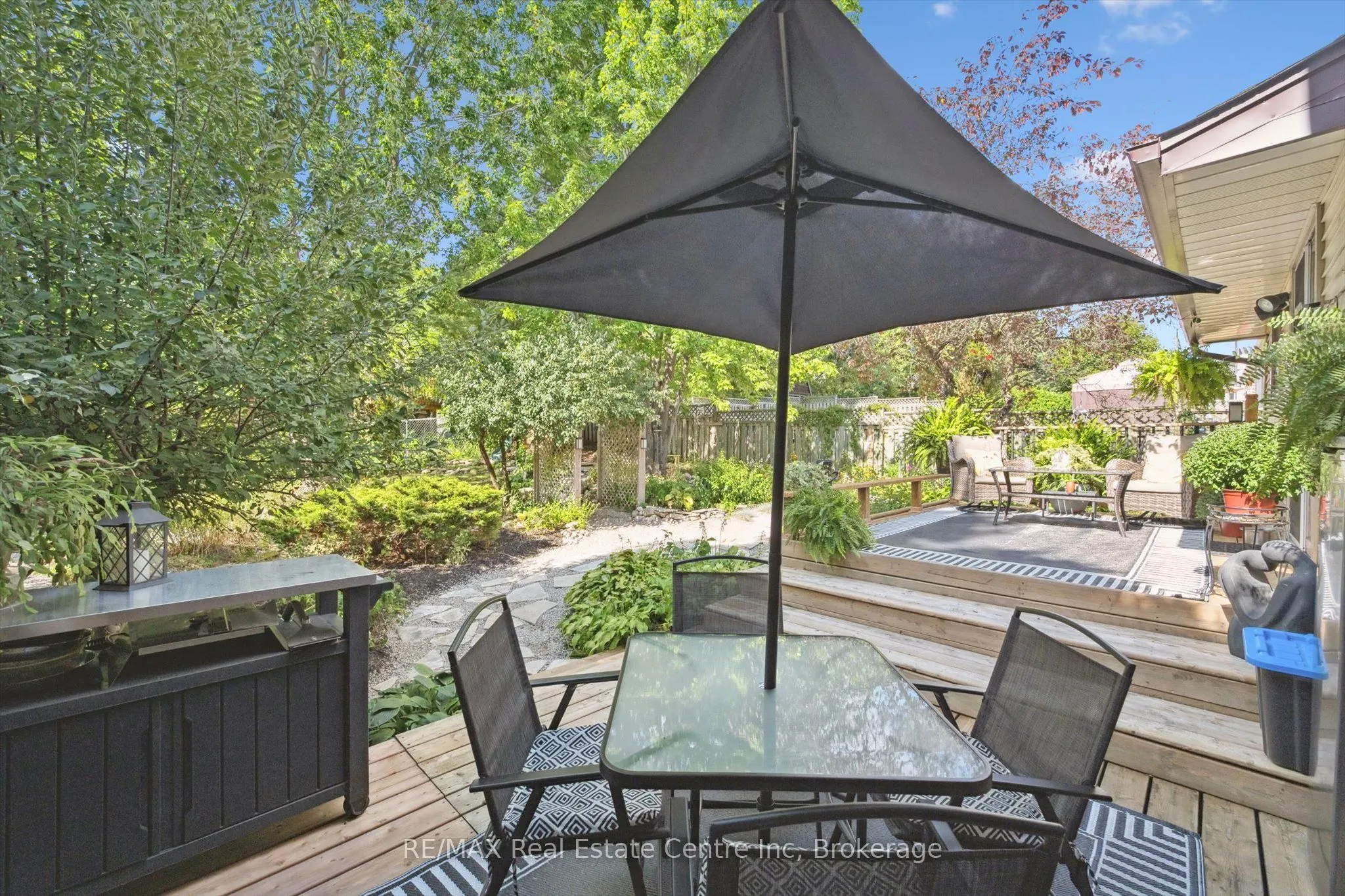 53 Rochelle Drive