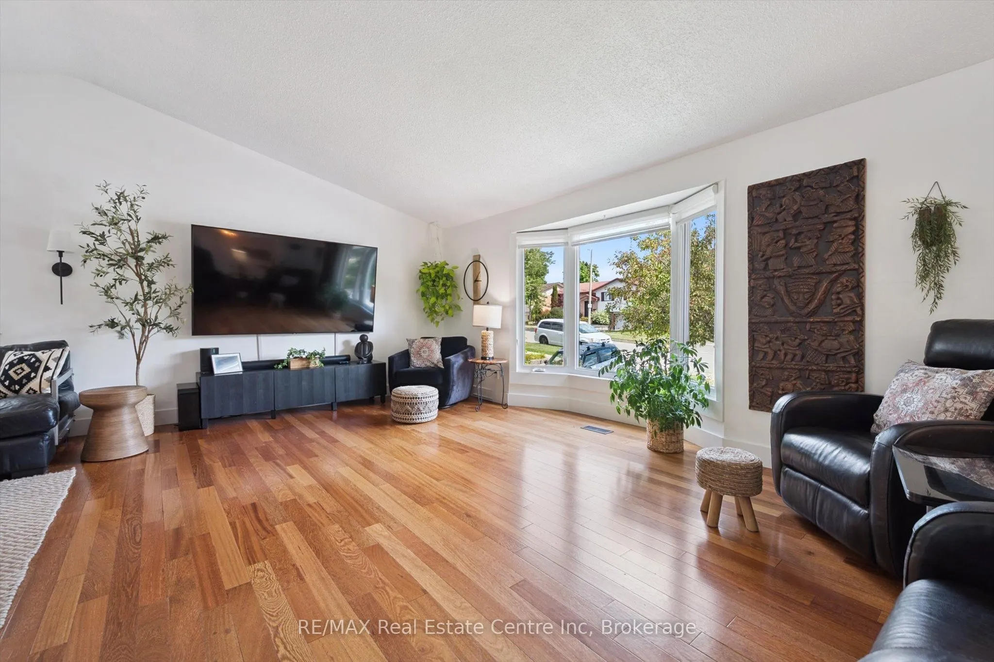 53 Rochelle Drive