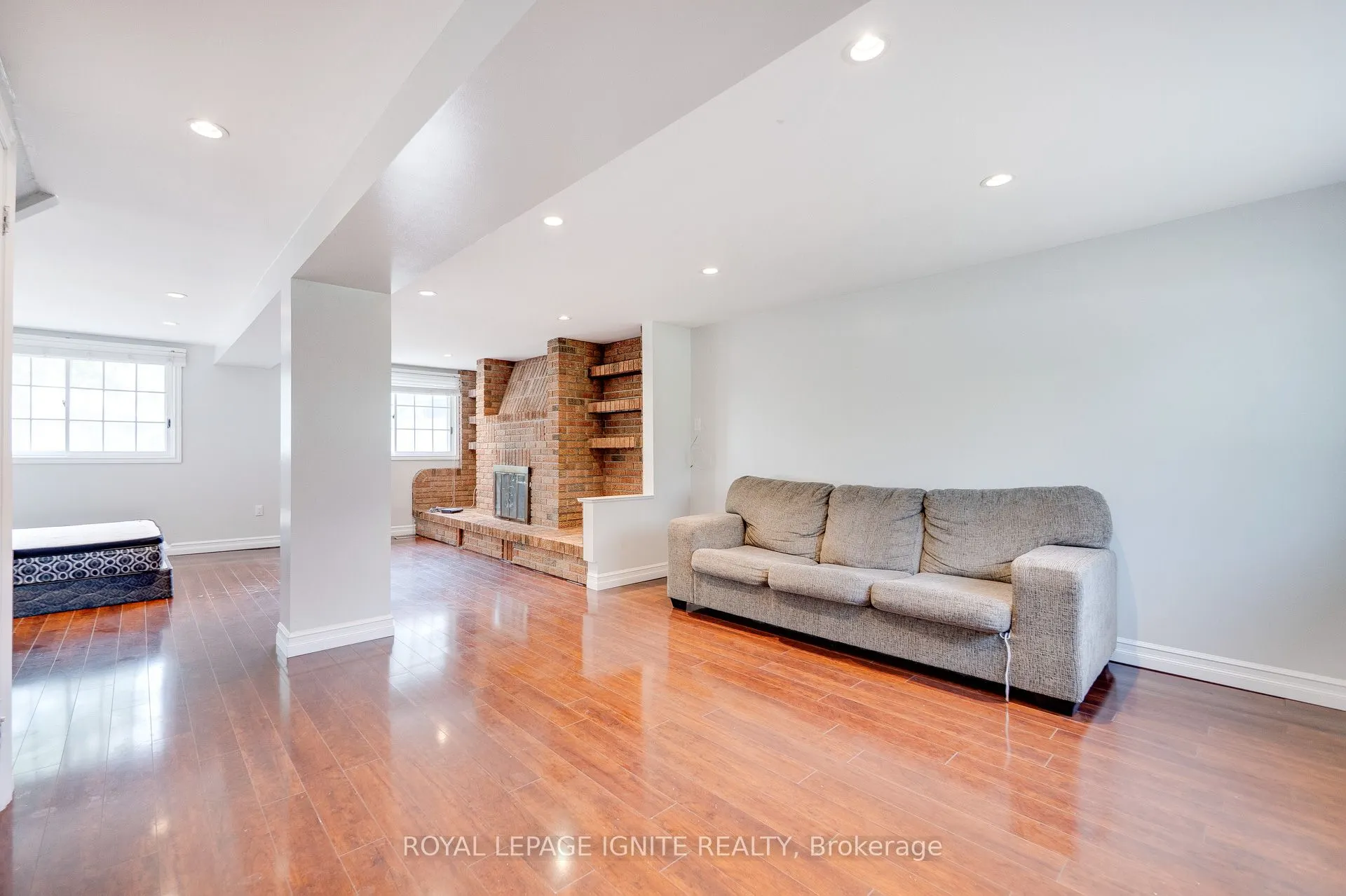 1761 Daleview Crescent
