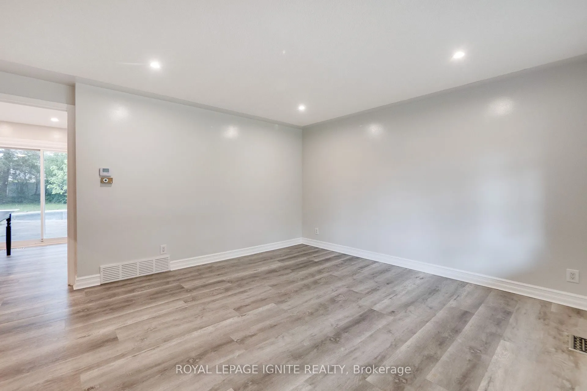 1761 Daleview Crescent