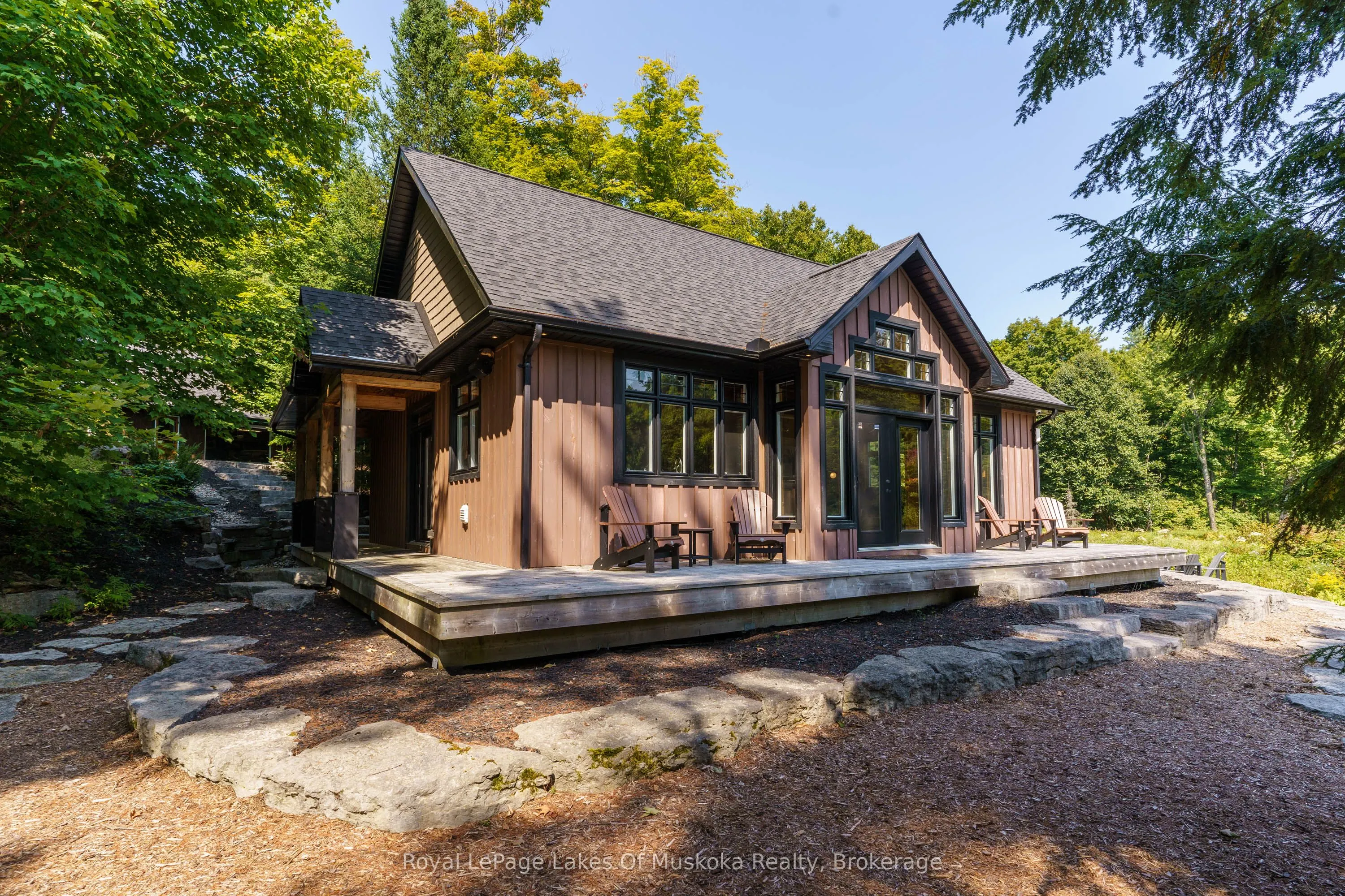 195 CHARLIES Lane