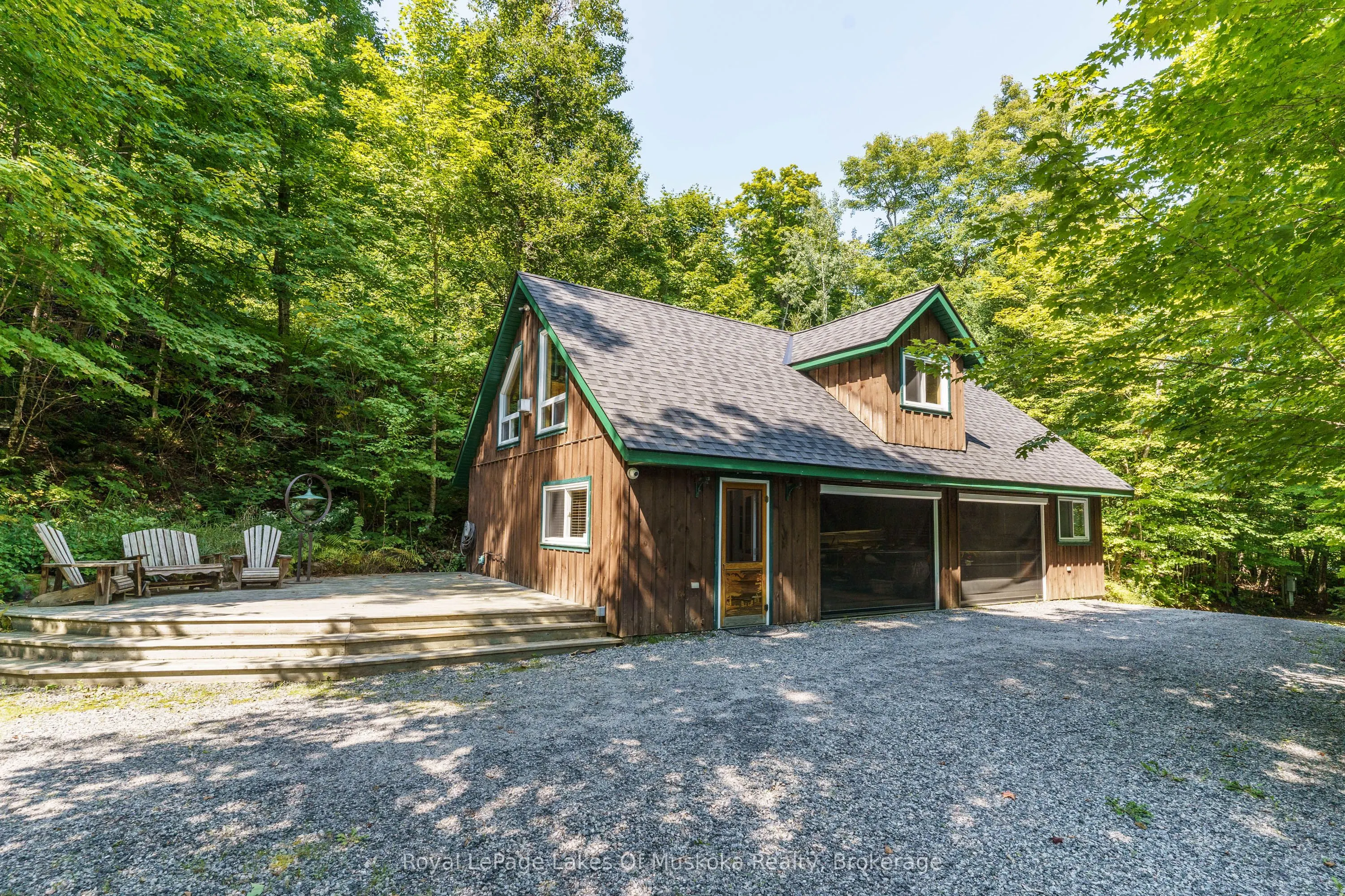 195 CHARLIES Lane