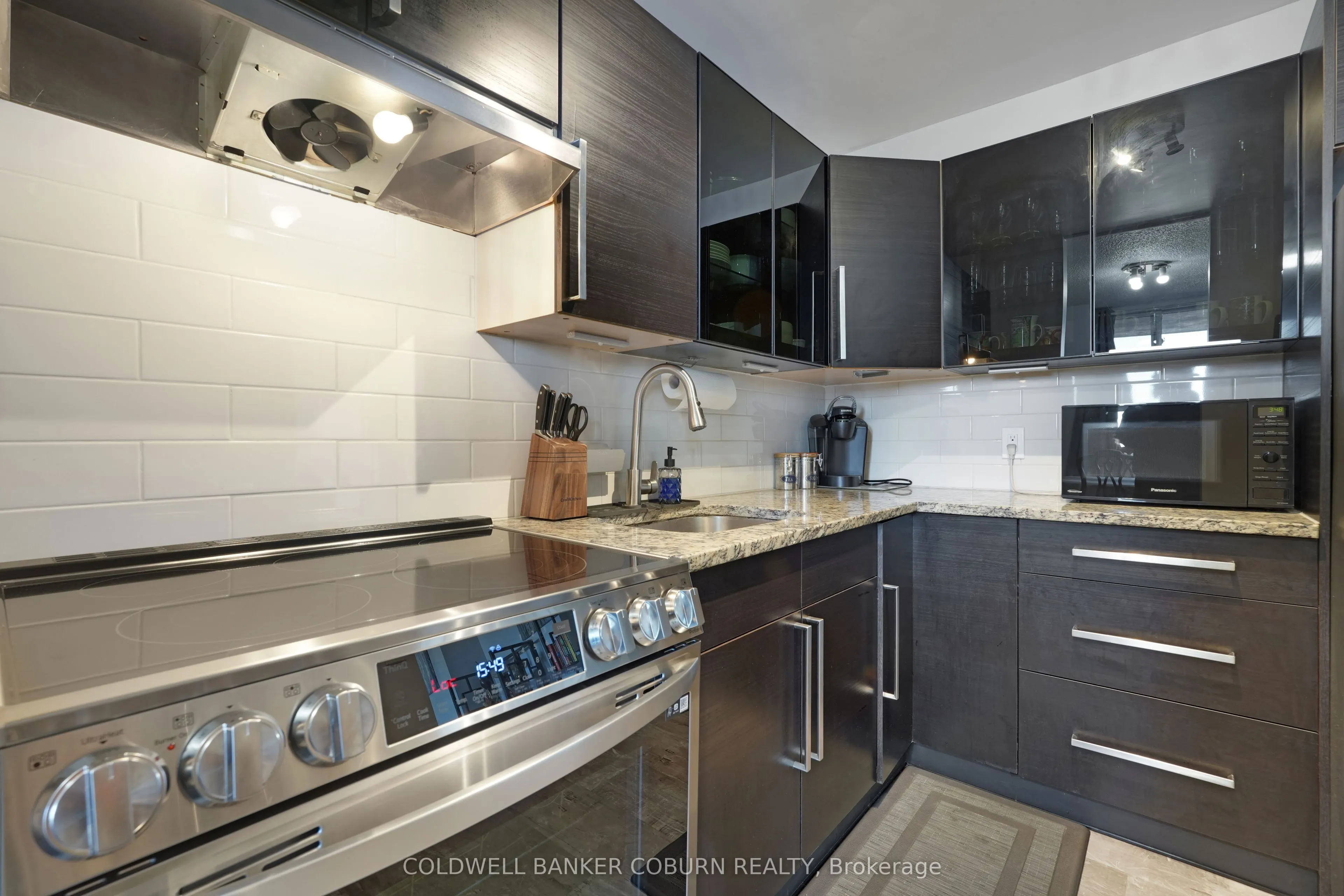 2020 Jasmine Crescent, #614