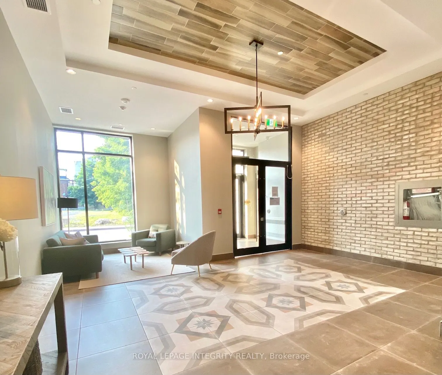 60 Springhurst Avenue, #315