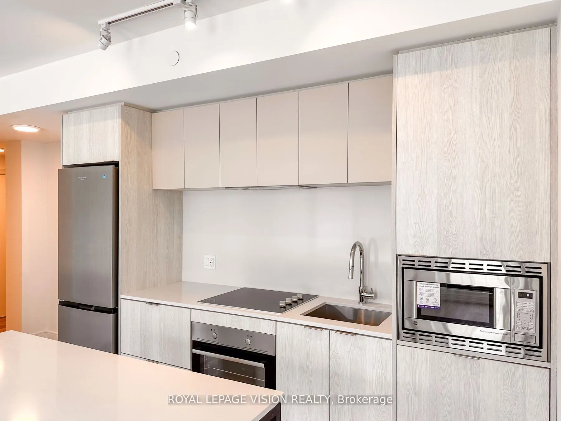 1 Jarvis Street, #627