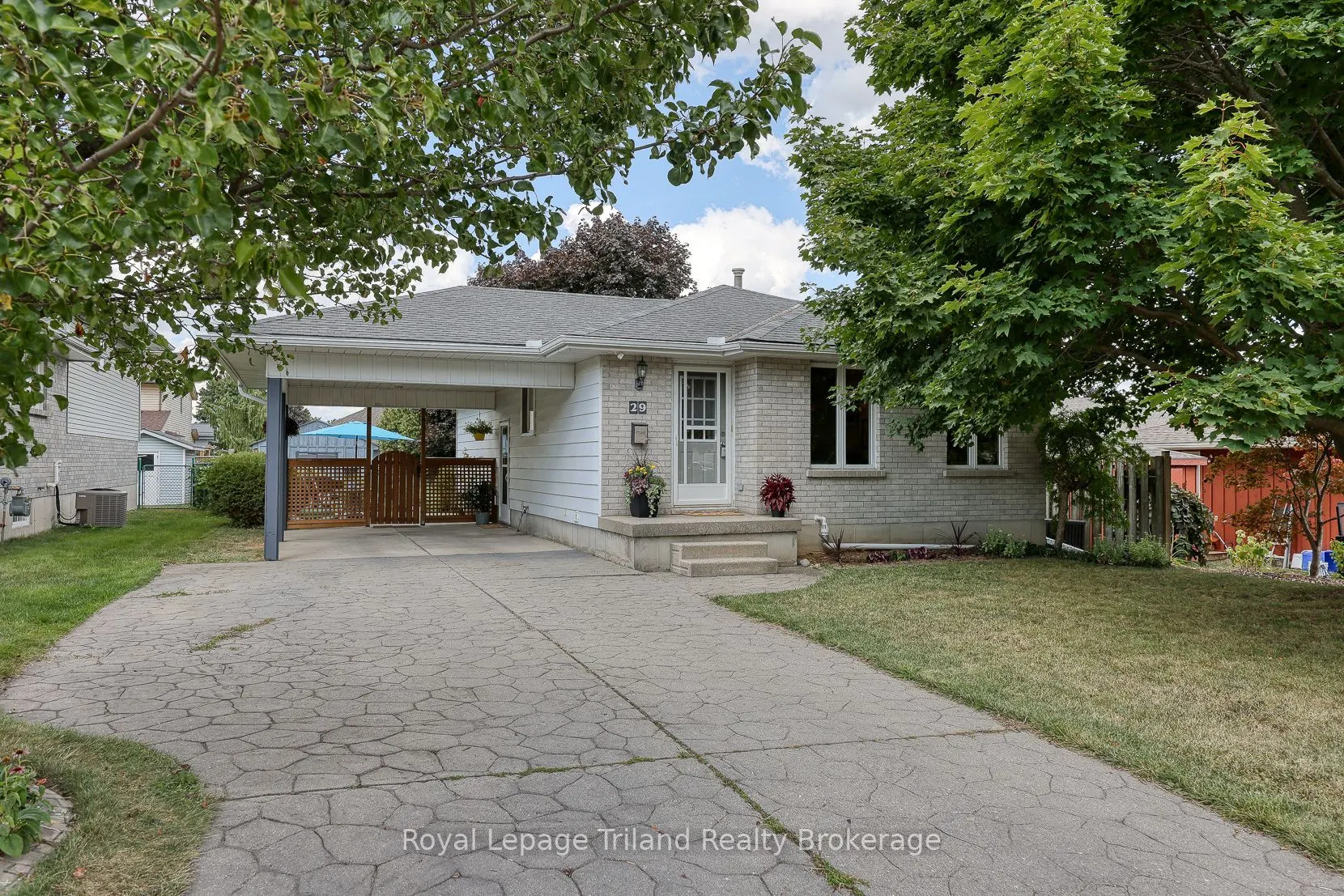 29 Laurel Crescent