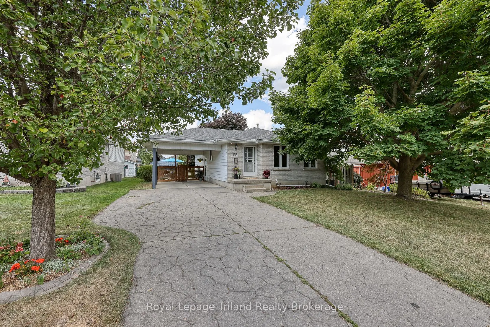 29 Laurel Crescent