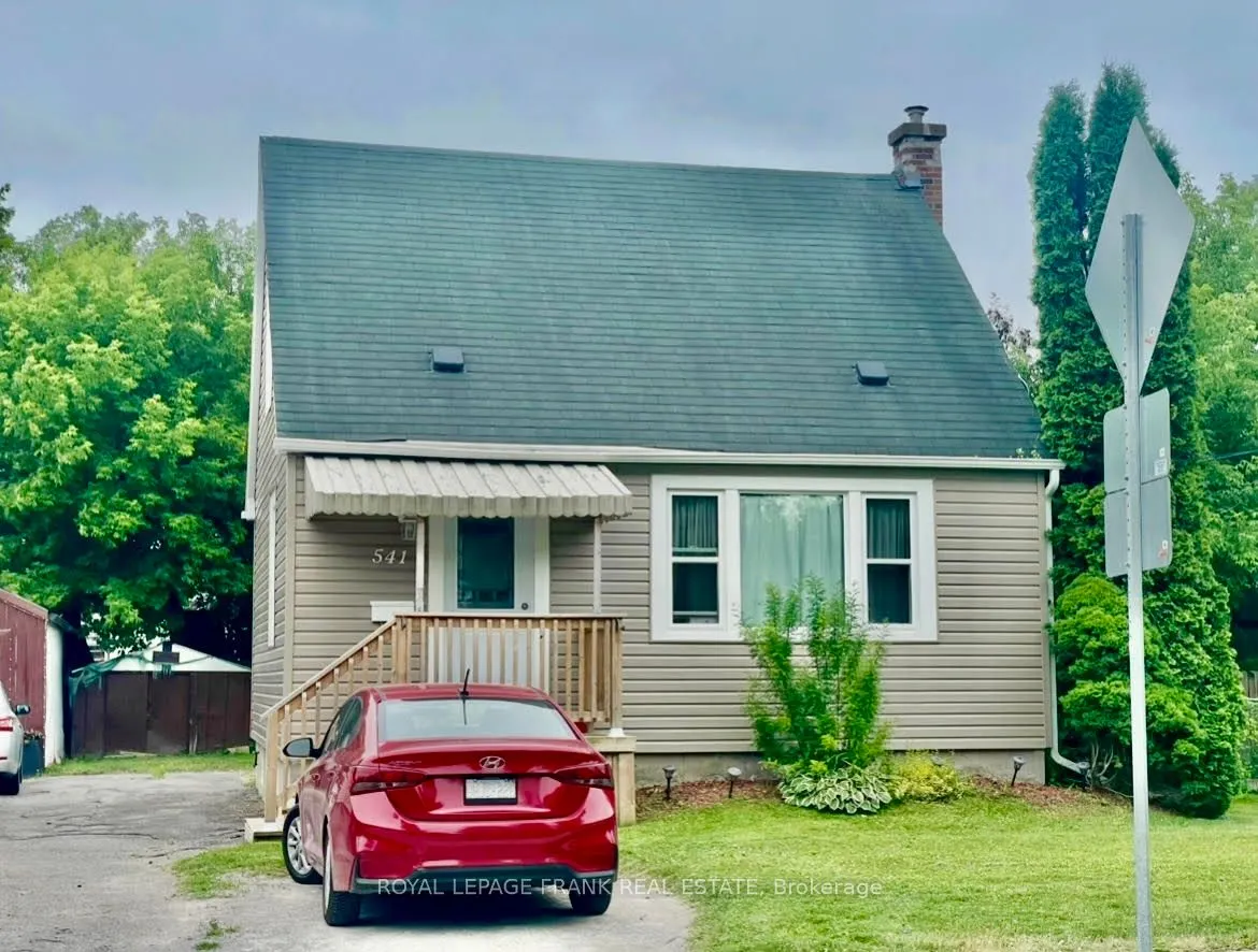 541 McKellar Street