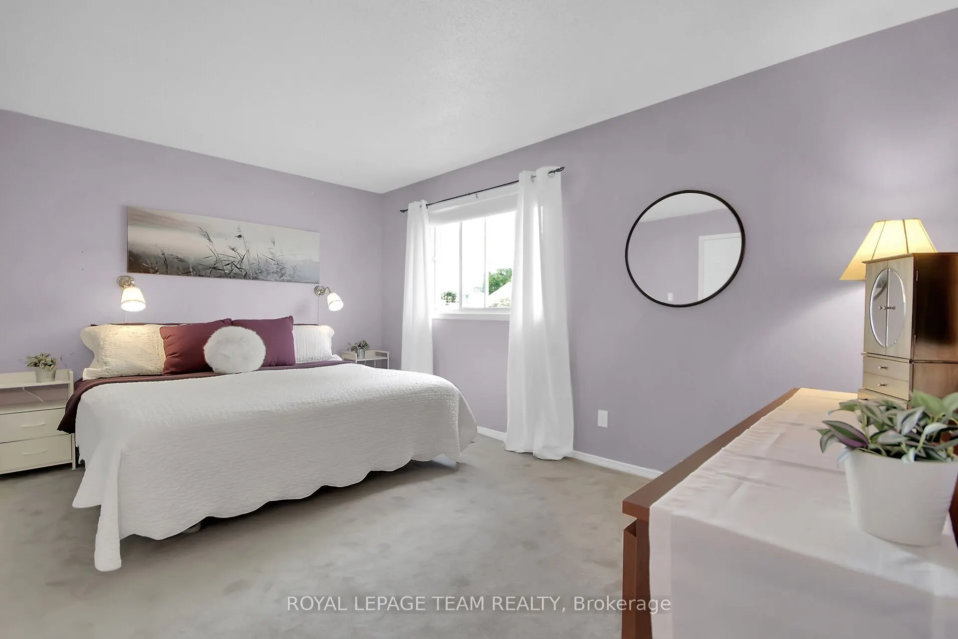 75 Inverary Drive